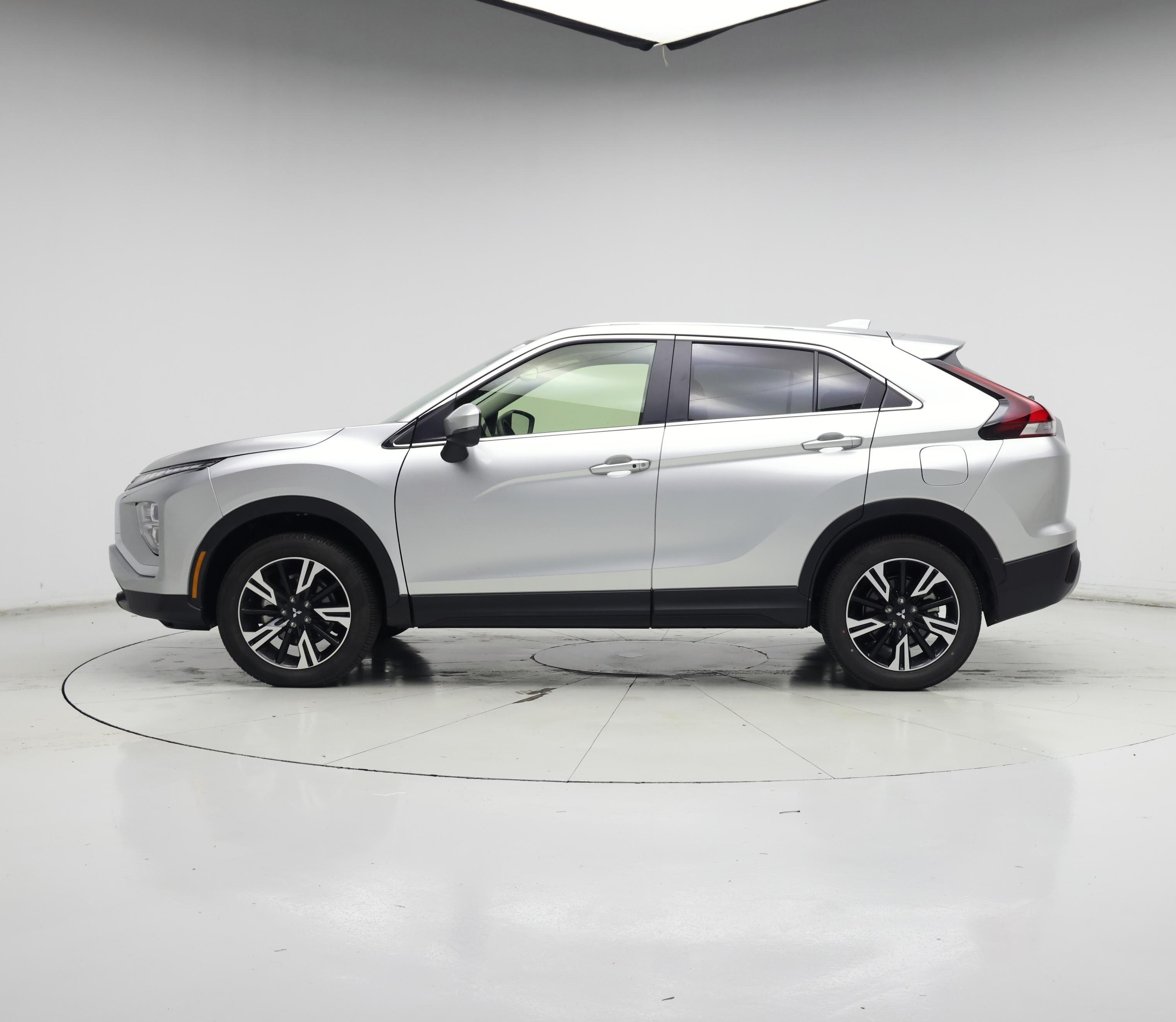 Thumbnail: 2026 Mitsubishi Eclipse Cross - 3