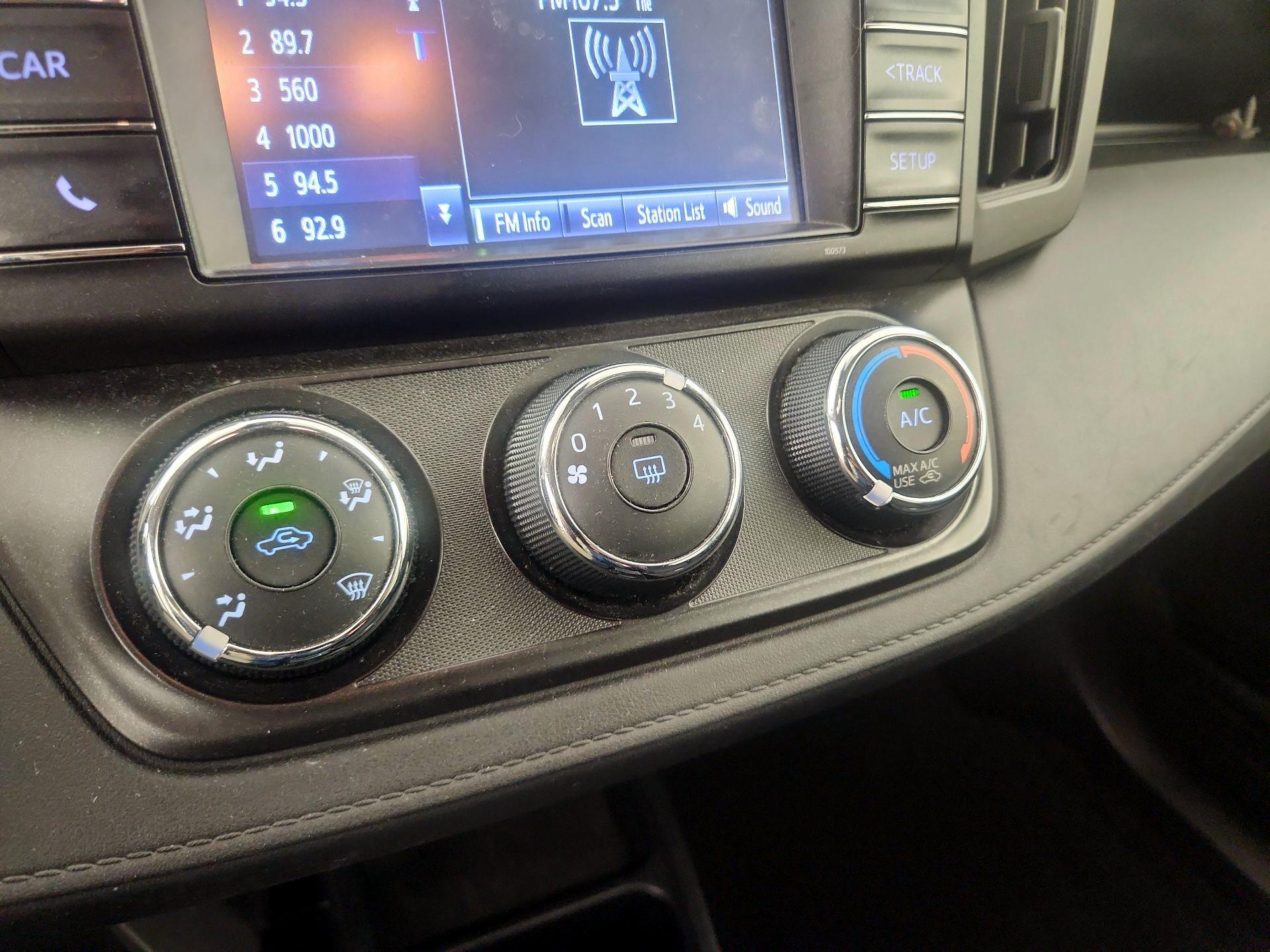 Thumbnail: 2017 Toyota RAV4 - 16