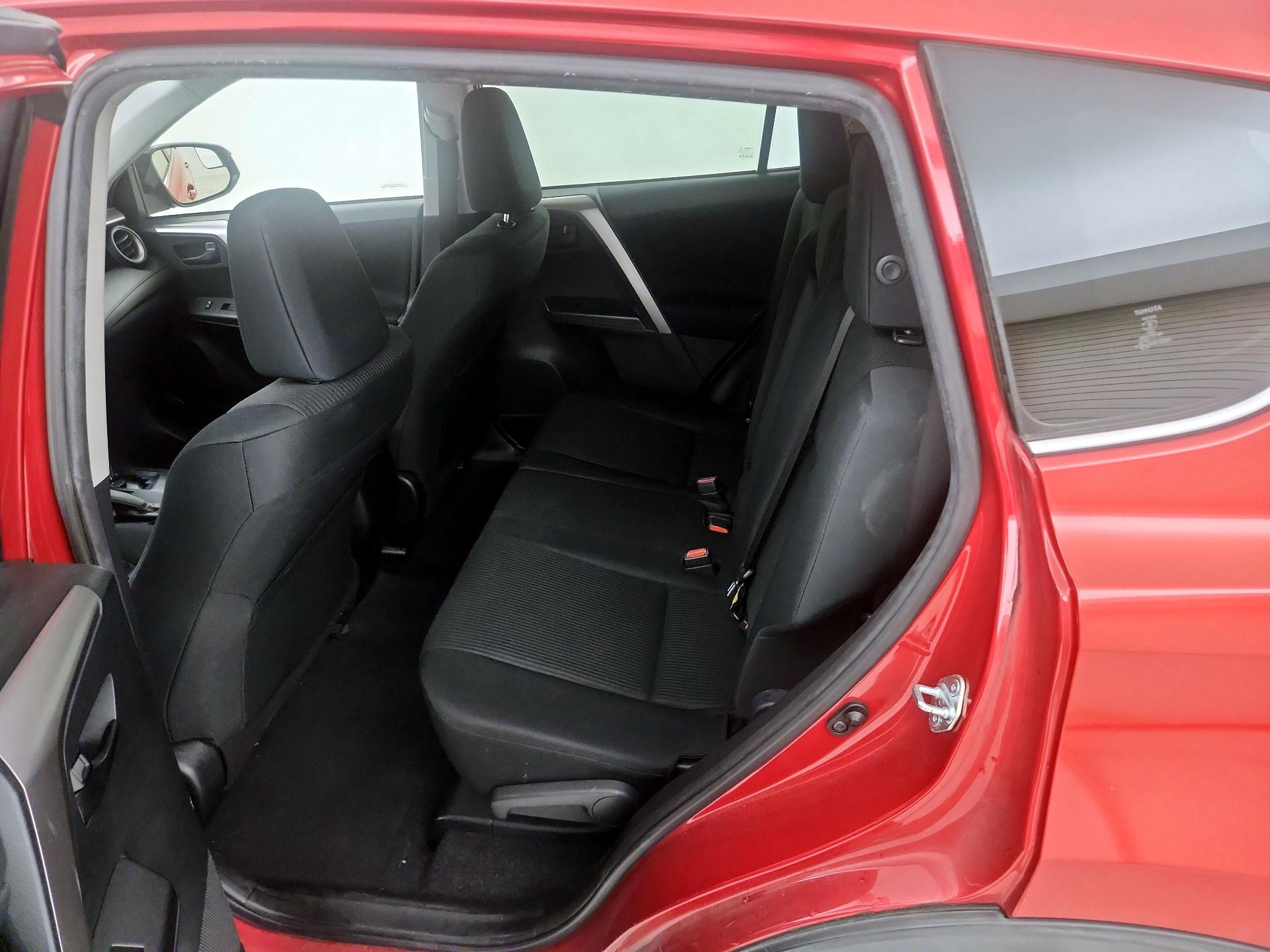 Thumbnail: 2017 Toyota RAV4 - 19