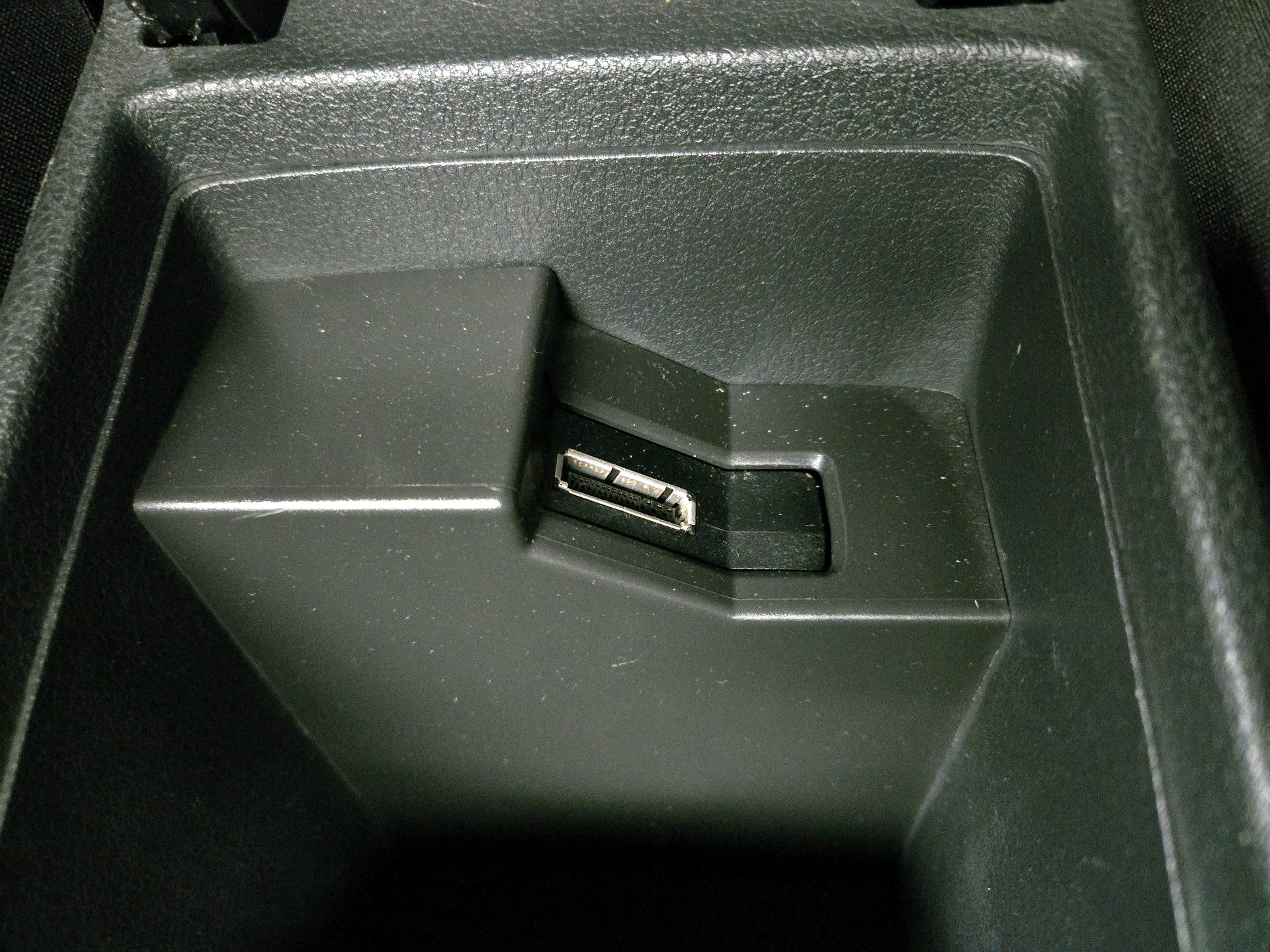 Thumbnail: 2015 Volkswagen Jetta - 17