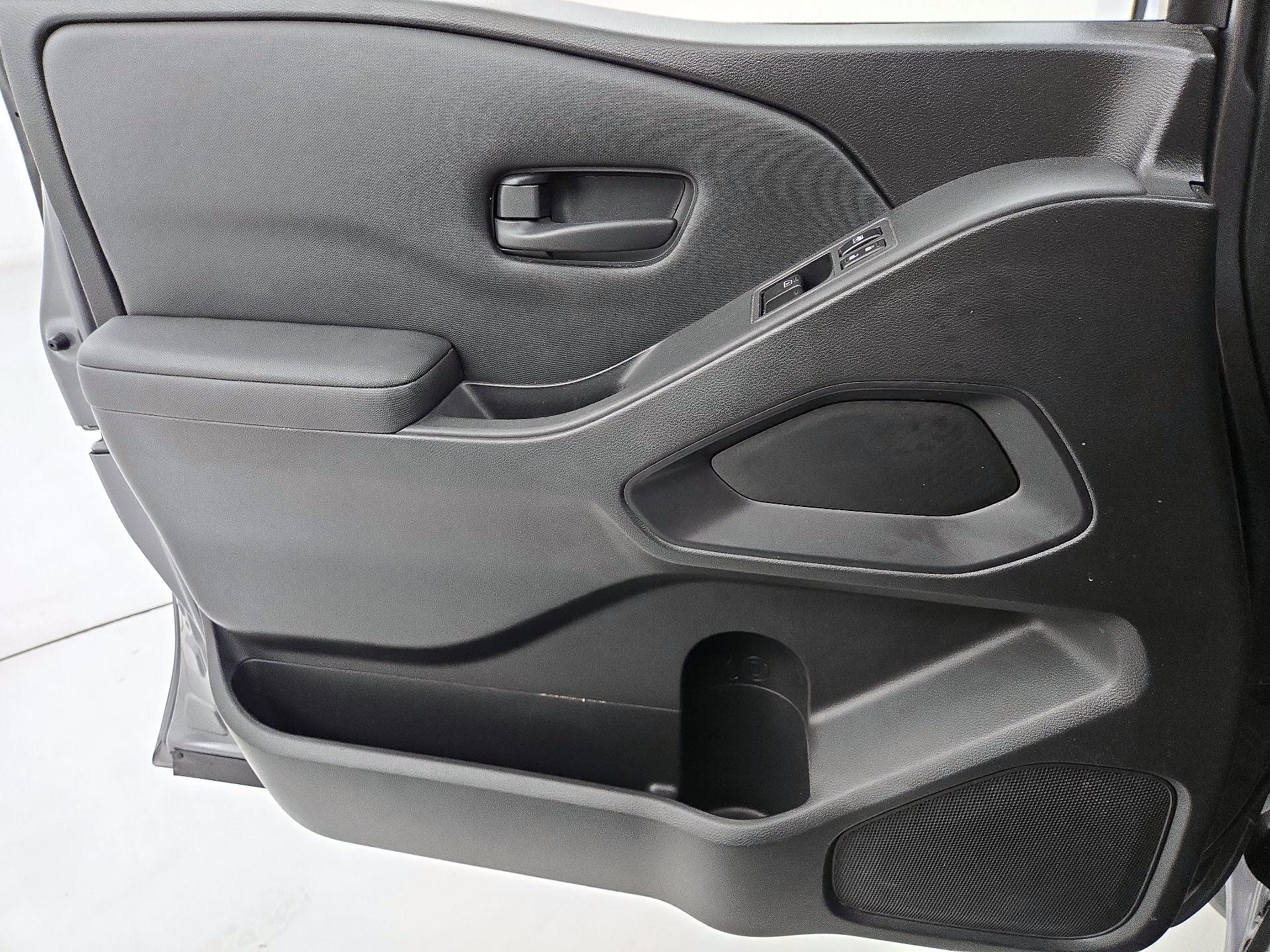 Thumbnail: 2022 Nissan Frontier - 12