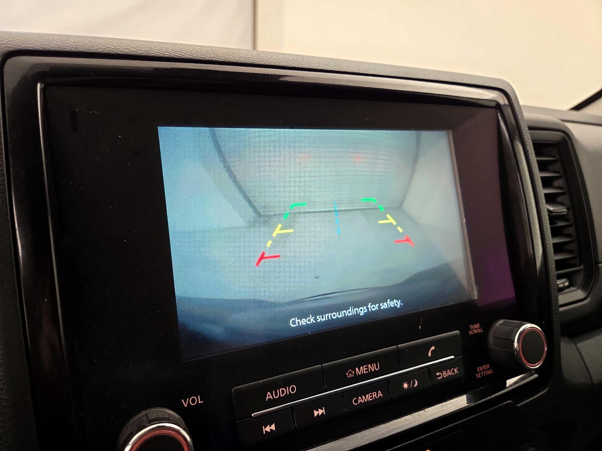 Thumbnail: 2022 Nissan Frontier - 14