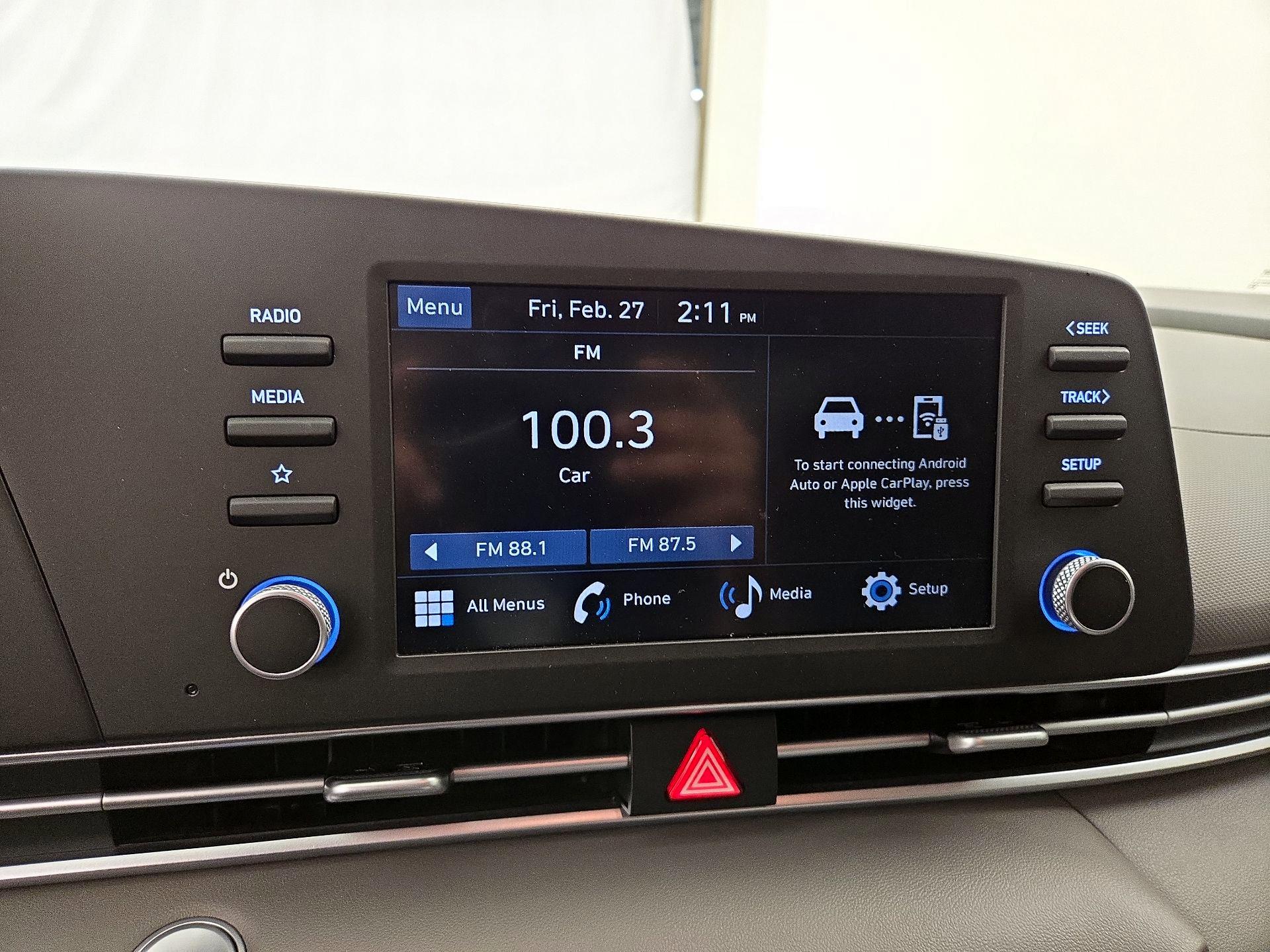 Thumbnail: 2025 Hyundai Elantra - 15