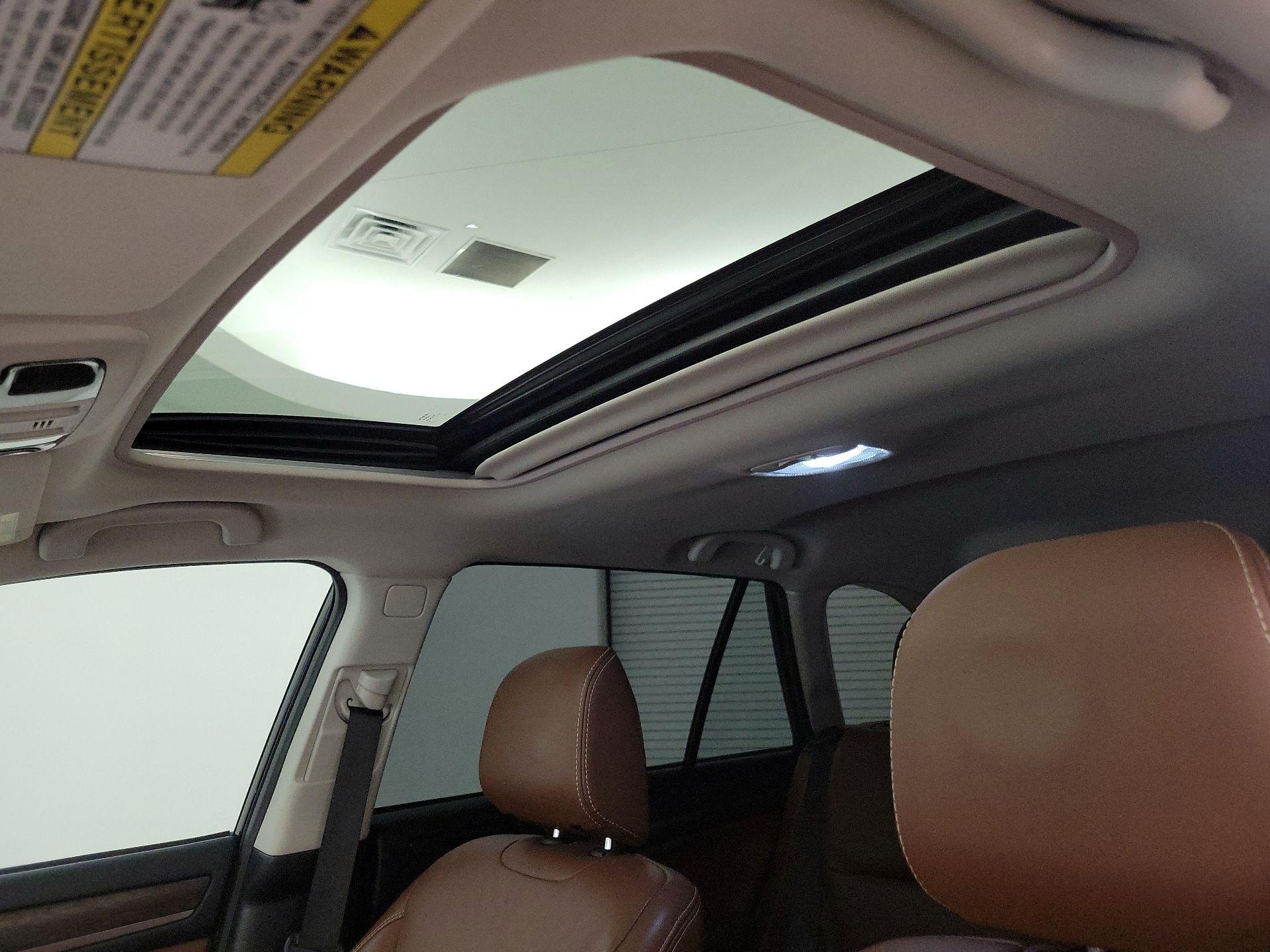 Thumbnail: 2019 Subaru Outback - 19