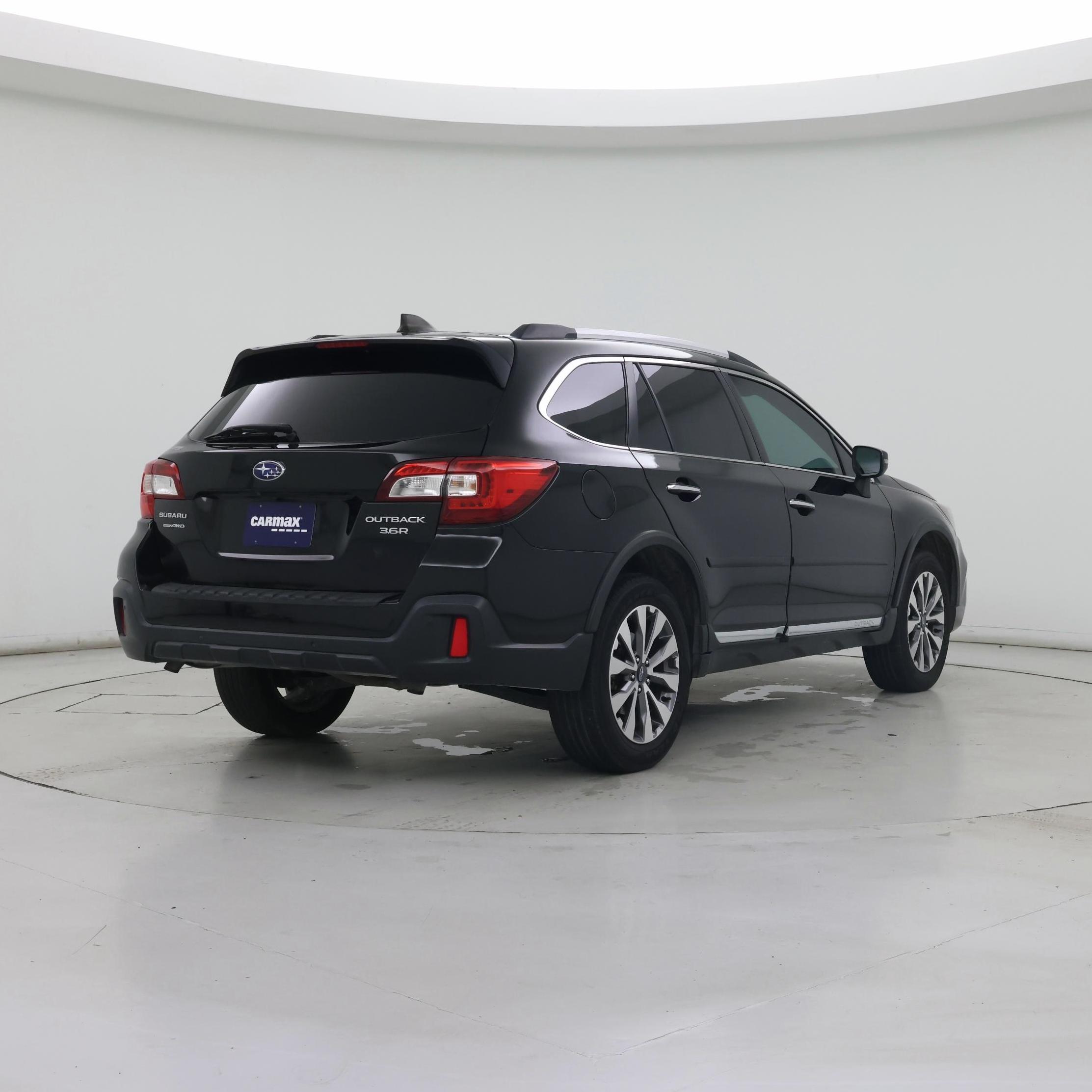 Thumbnail: 2019 Subaru Outback - 8