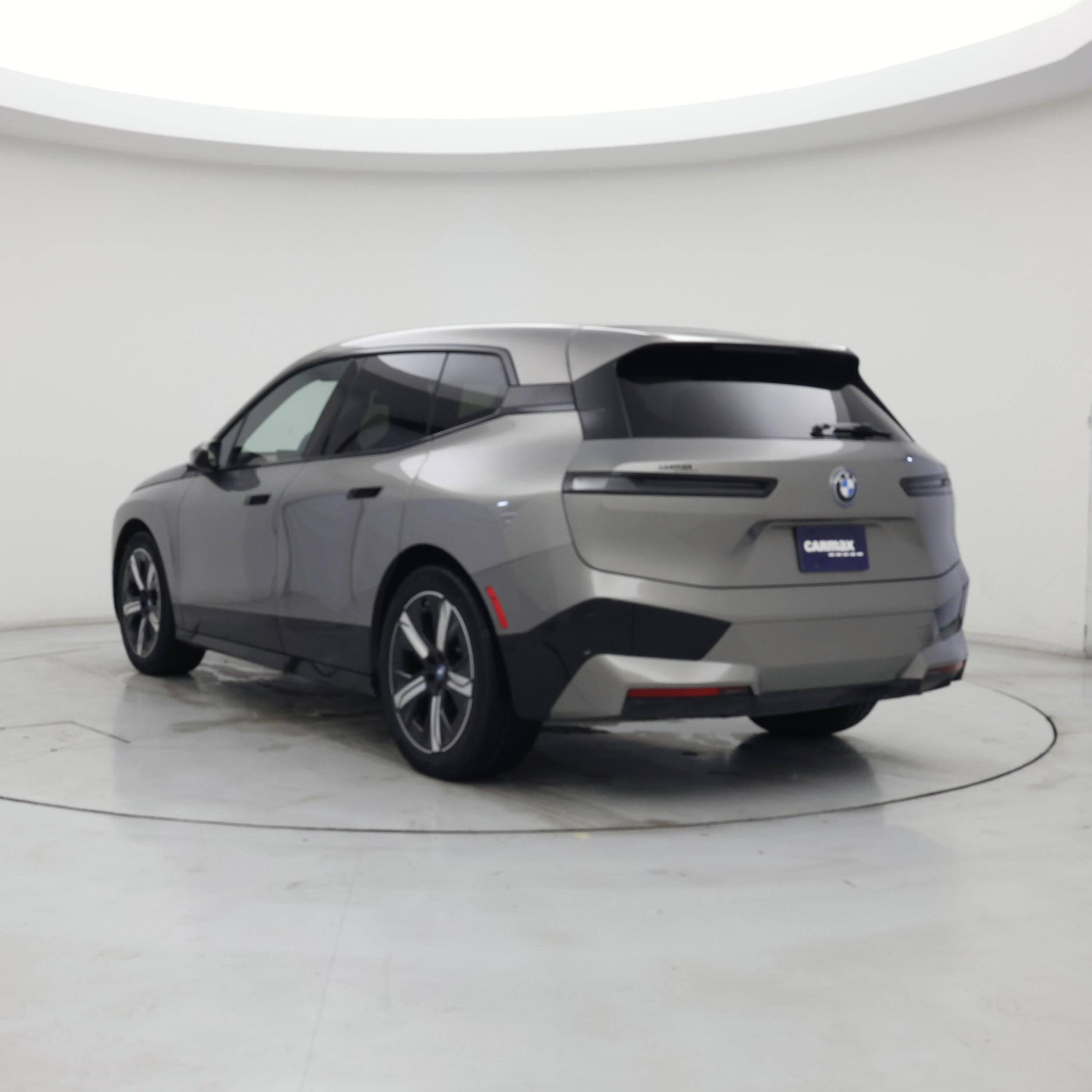 Thumbnail: 2023 BMW iX - 2