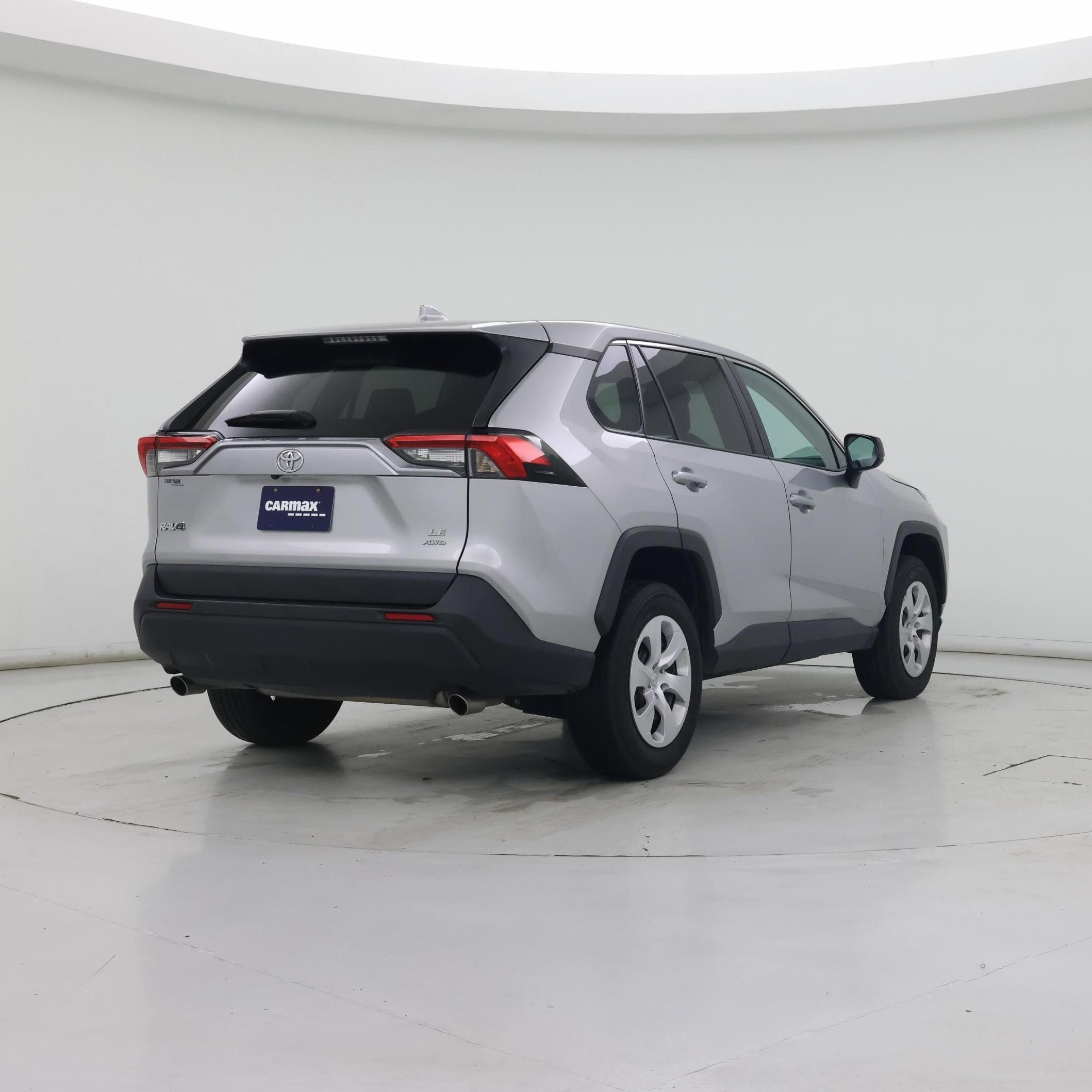 Thumbnail: 2024 Toyota RAV4 - 8