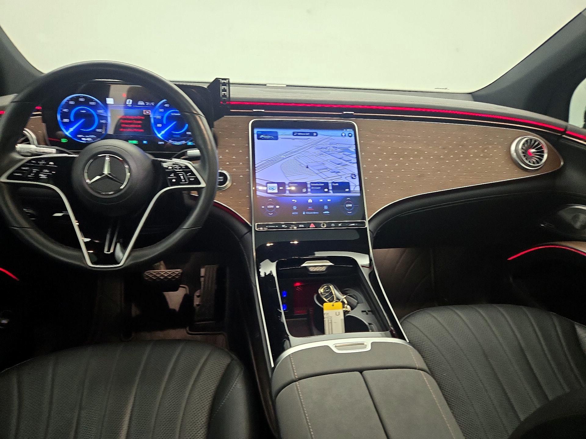 Thumbnail: 2023 Mercedes-Benz EQS - 9