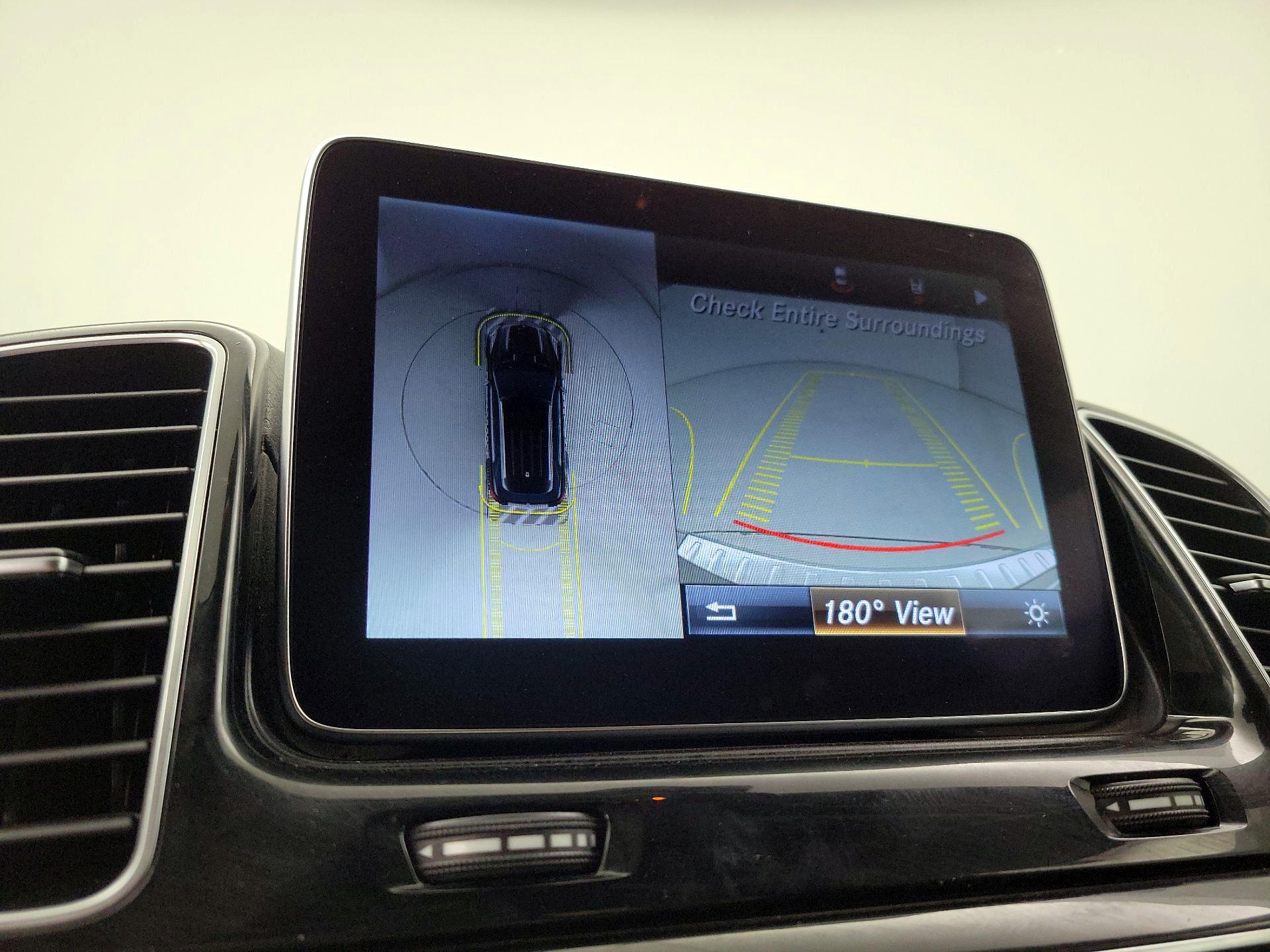 Thumbnail: 2016 Mercedes-Benz GLE - 14