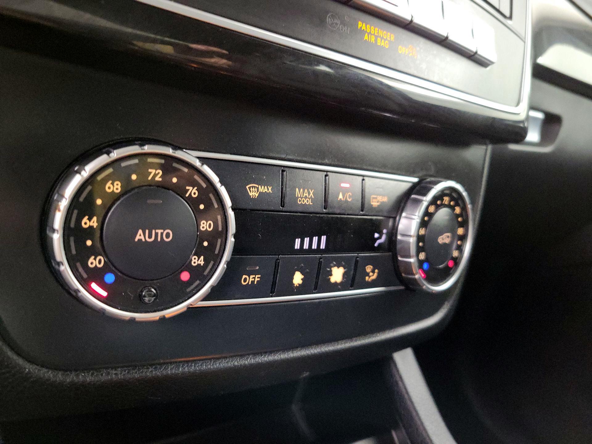 Thumbnail: 2016 Mercedes-Benz GLE - 16