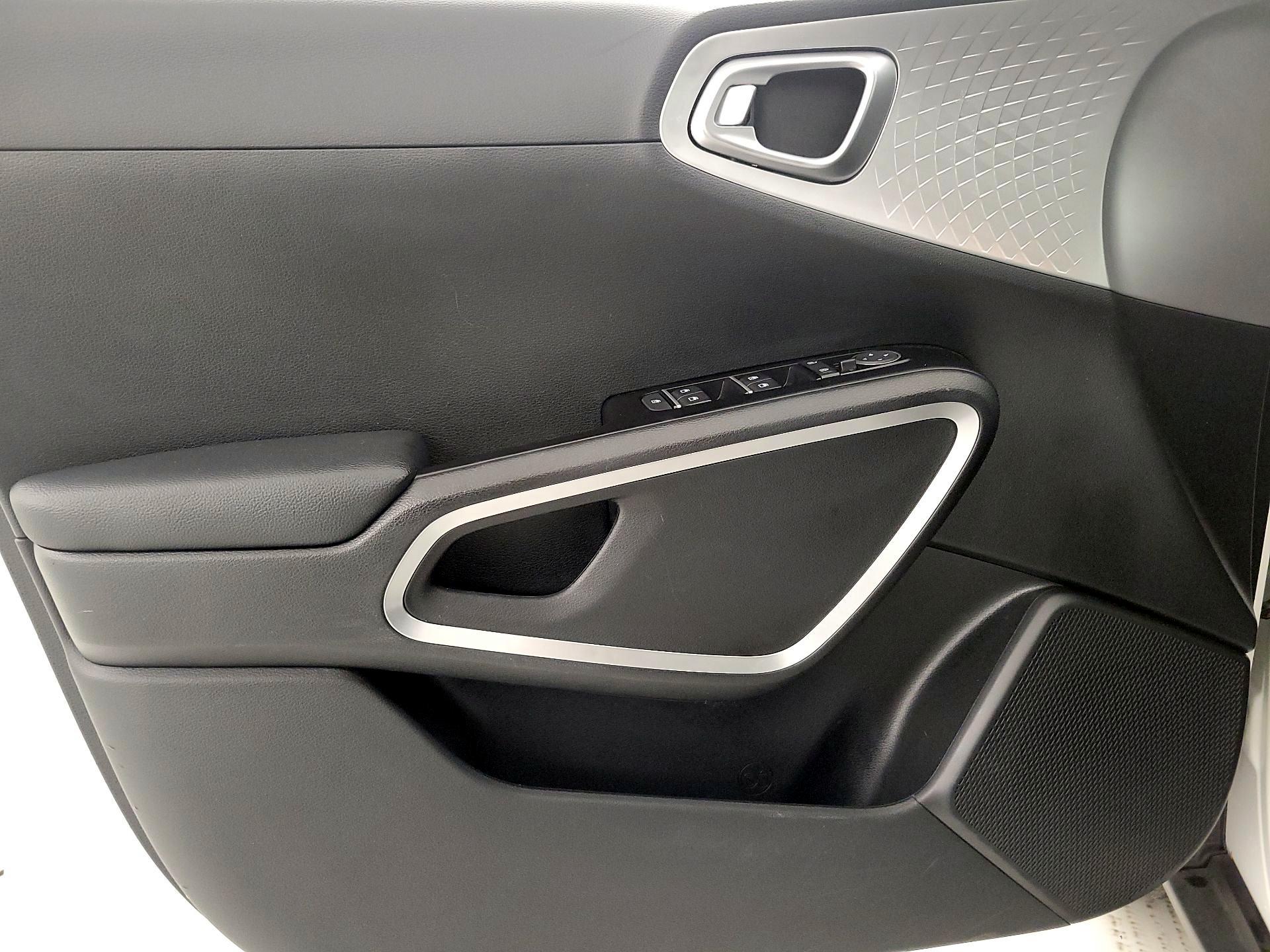 Thumbnail: 2024 Kia Soul - 12