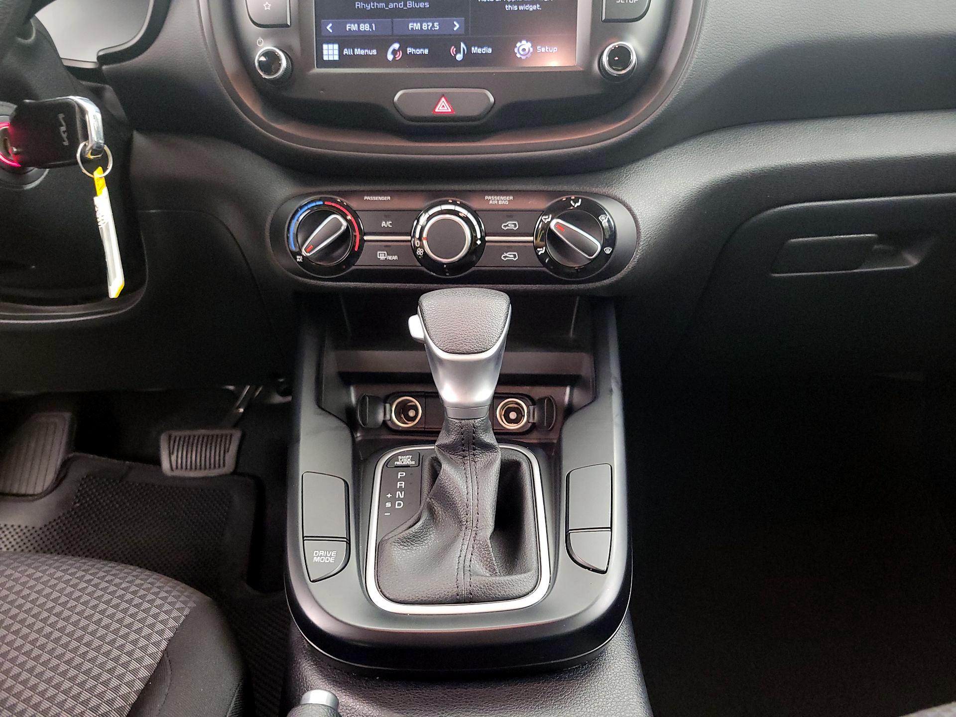 Thumbnail: 2024 Kia Soul - 17