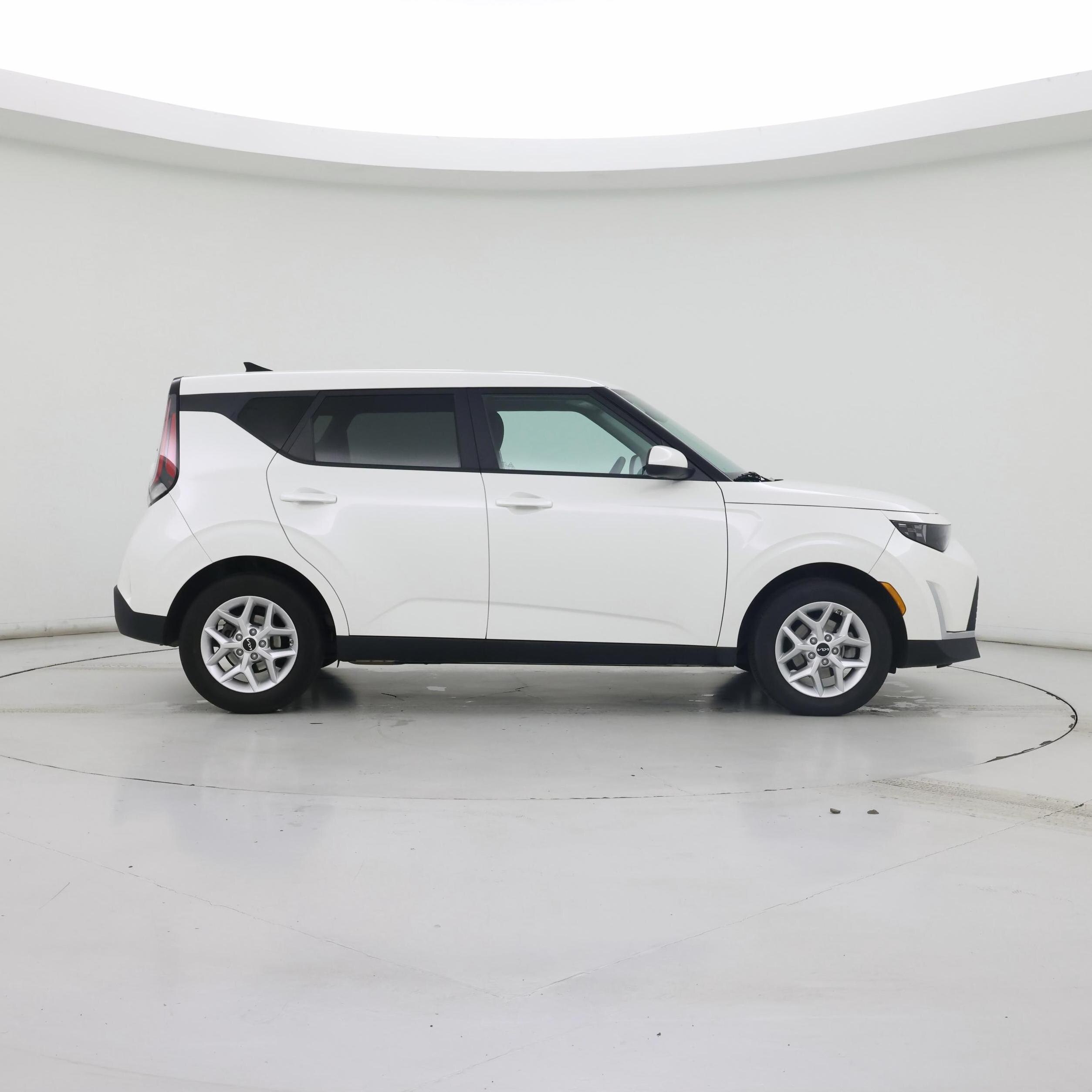 Thumbnail: 2024 Kia Soul - 7