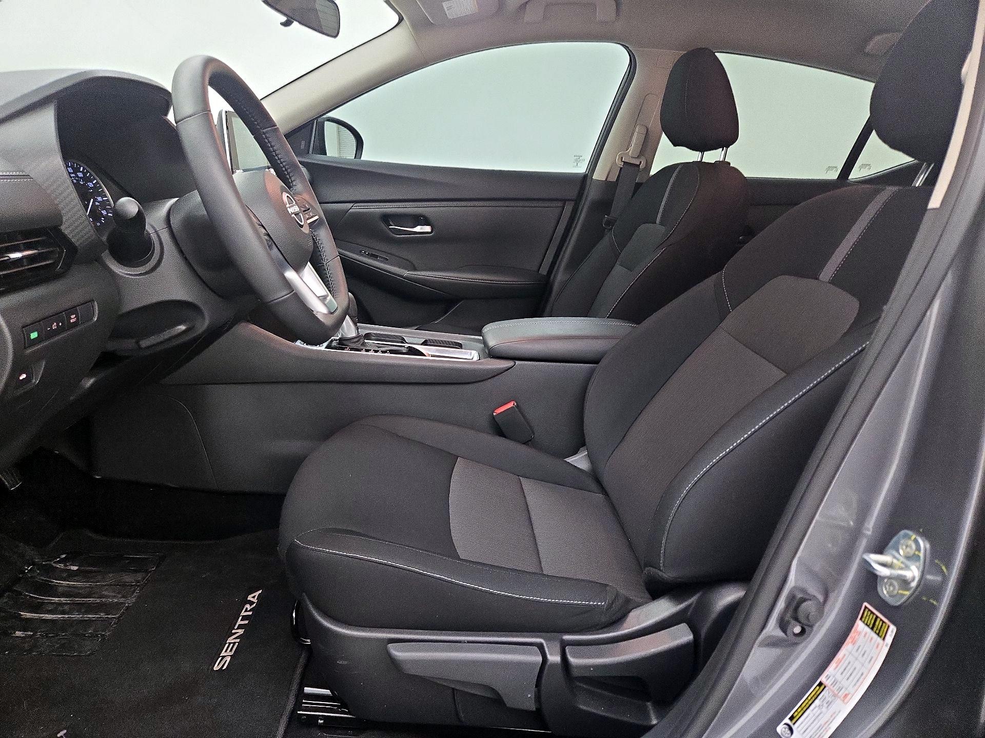 Thumbnail: 2025 Nissan Sentra - 11