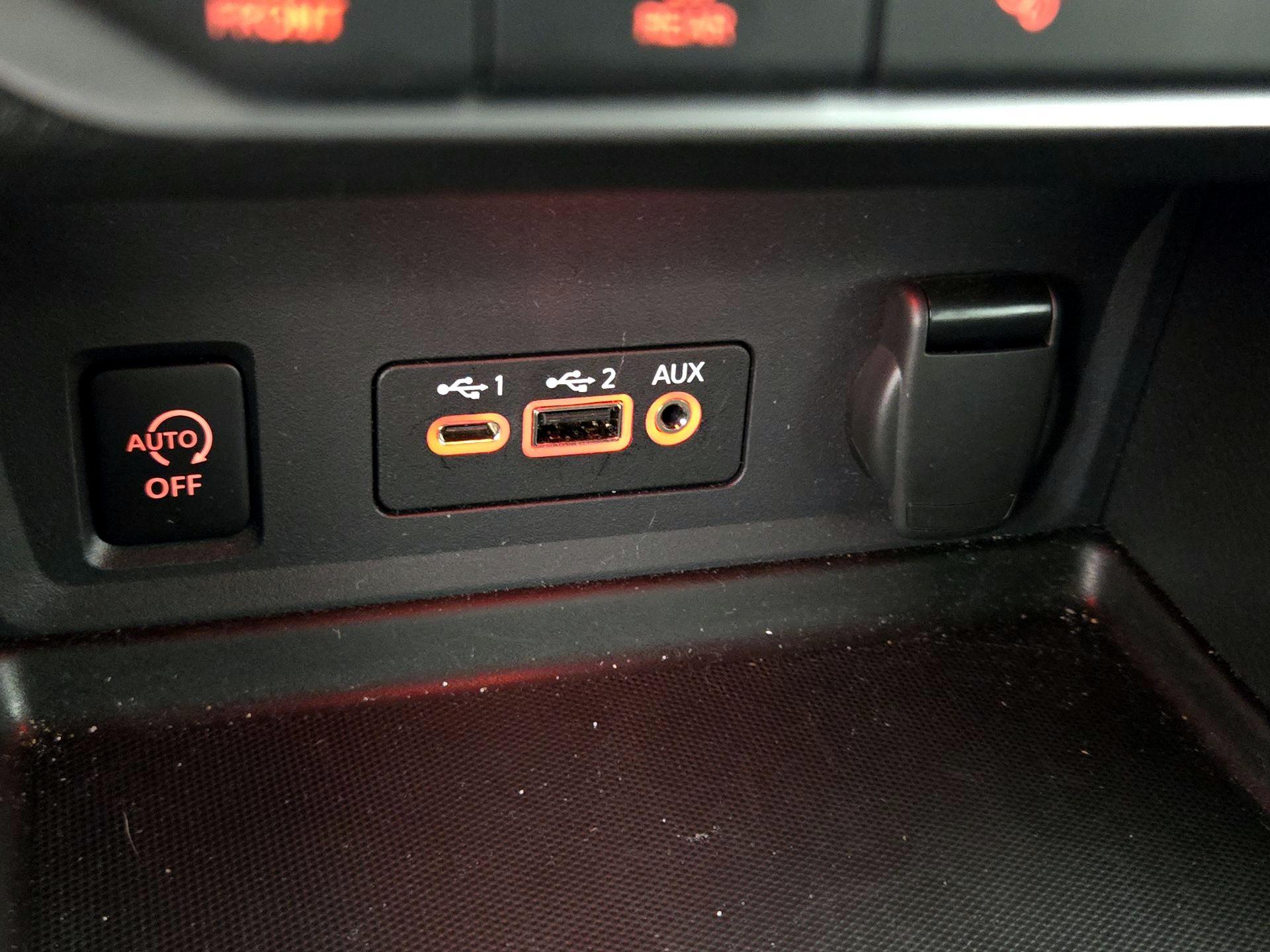 Thumbnail: 2025 Nissan Sentra - 18