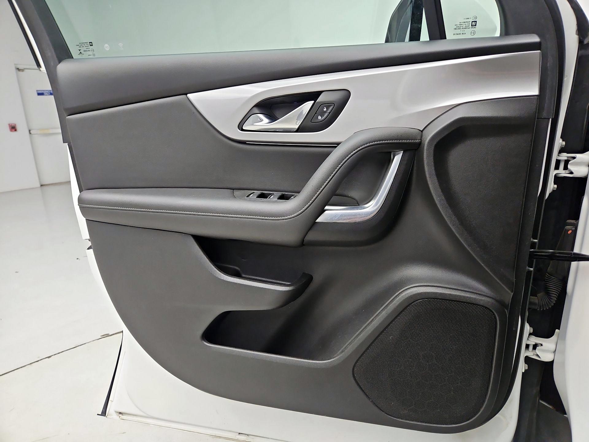 Thumbnail: 2021 Chevrolet Blazer - 12