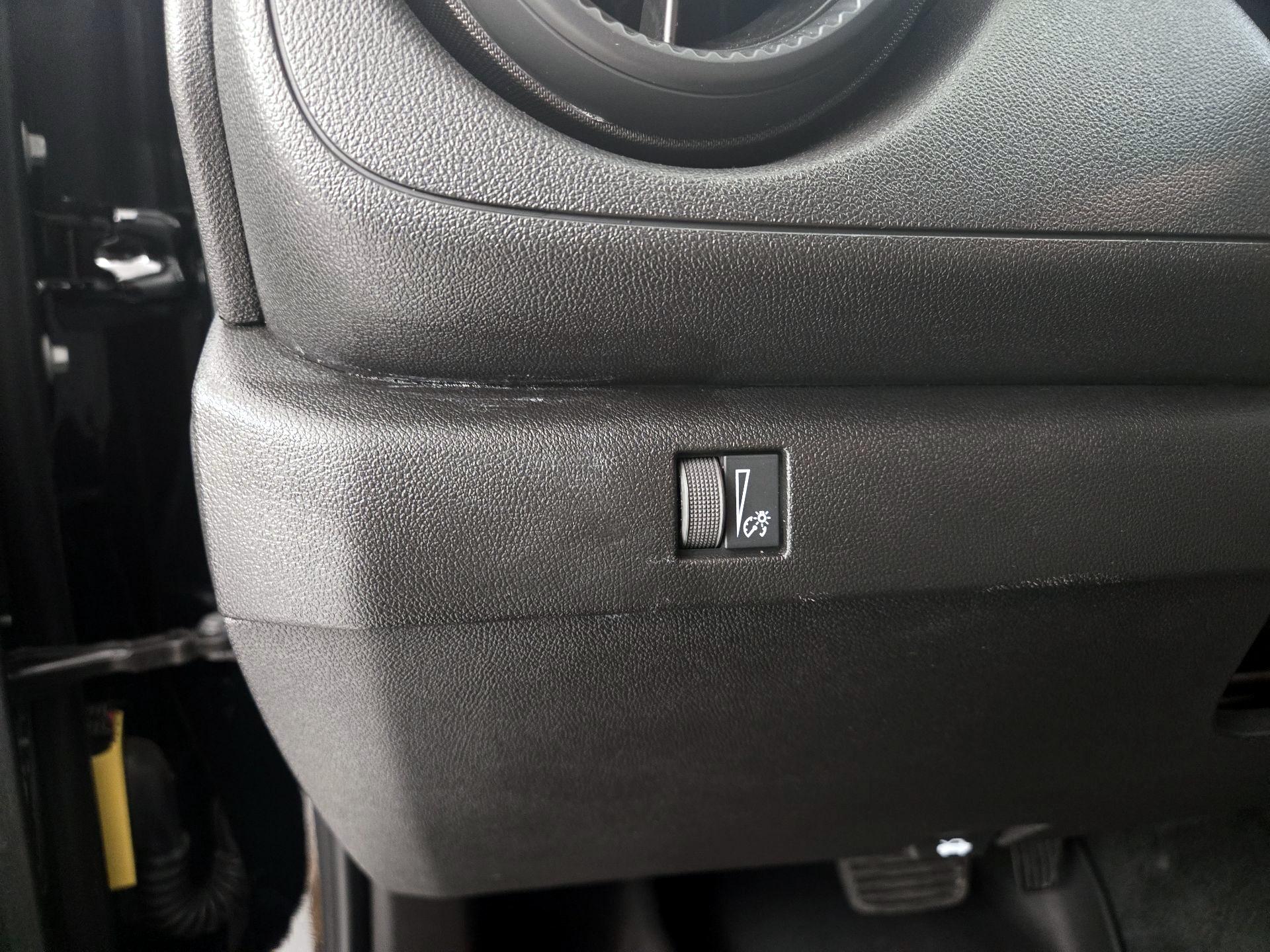 Thumbnail: 2025 Chevrolet Colorado - 13