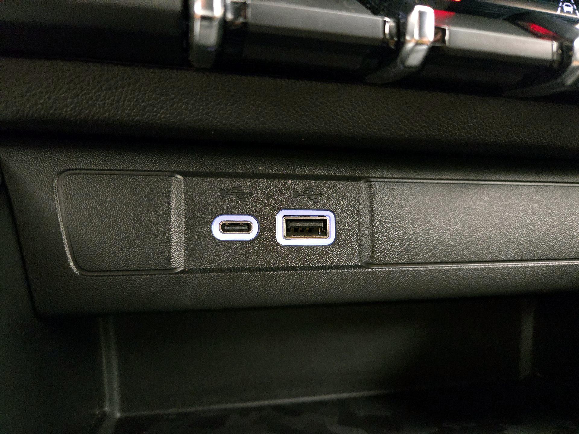 Thumbnail: 2025 Chevrolet Colorado - 18