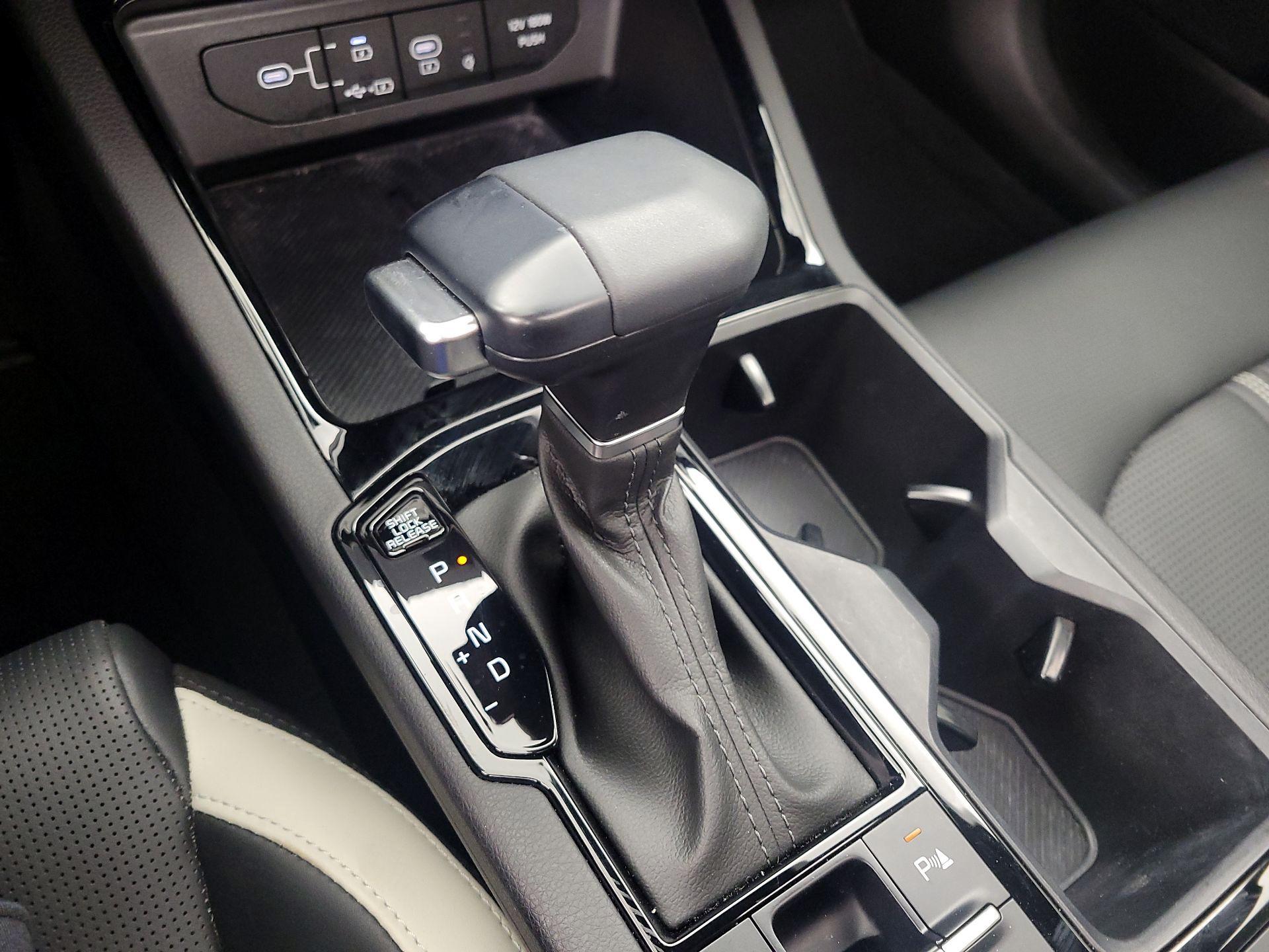 Thumbnail: 2025 Kia K5 - 18