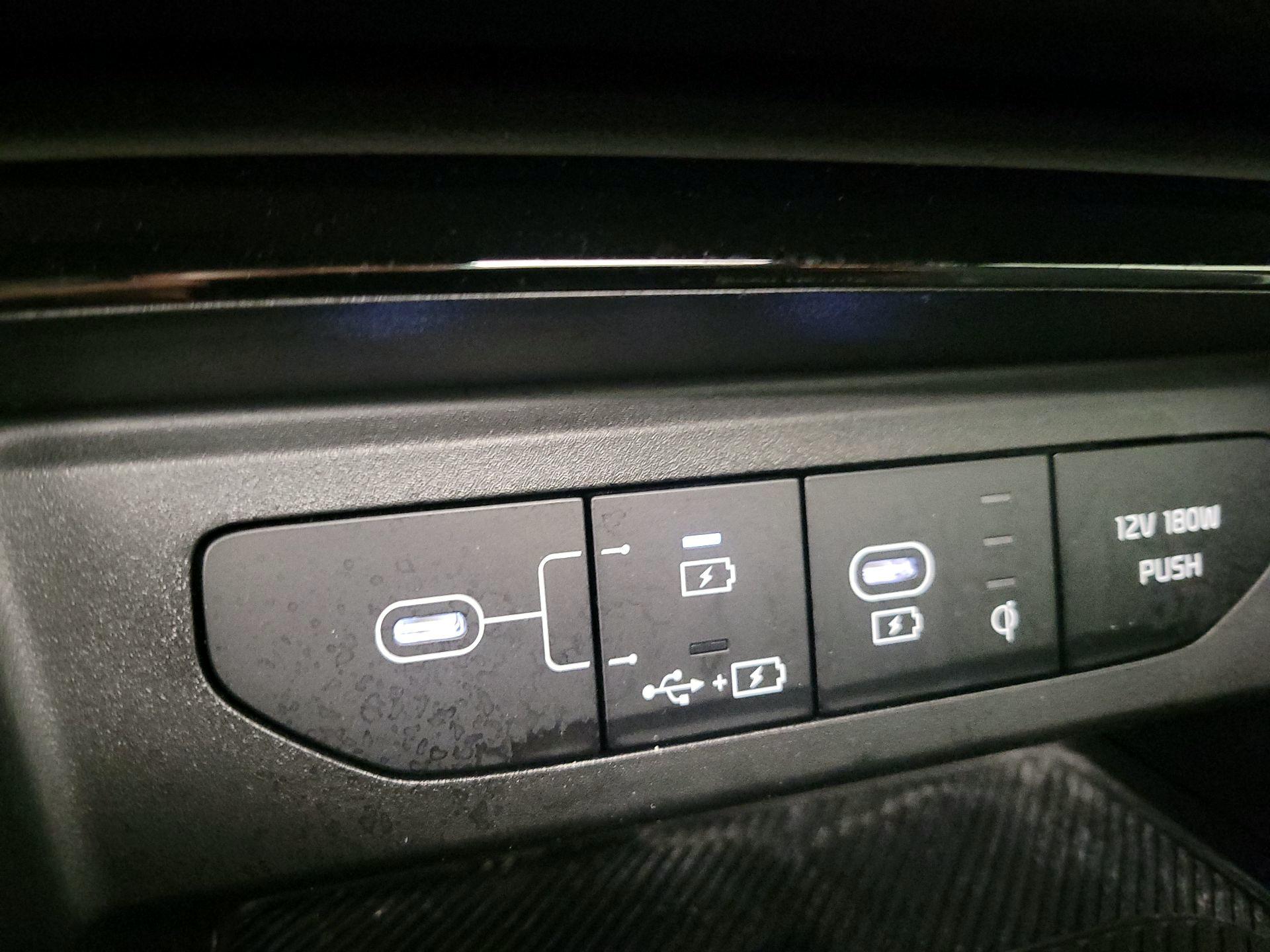 Thumbnail: 2025 Kia K5 - 19