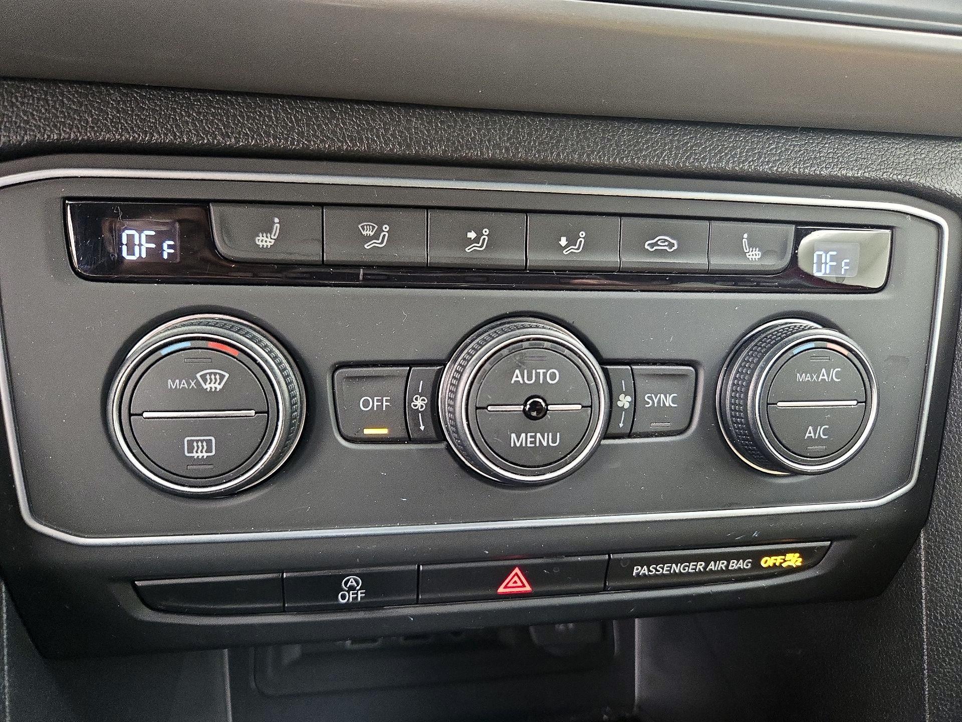 Thumbnail: 2020 Volkswagen Atlas - 16