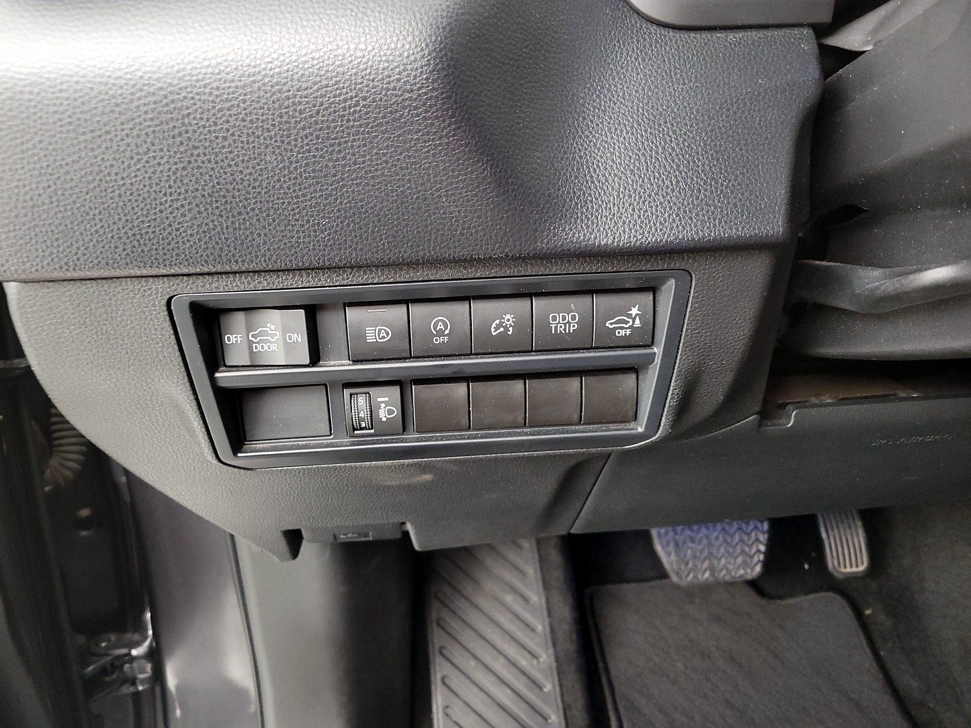 Thumbnail: 2024 Toyota Tundra - 13