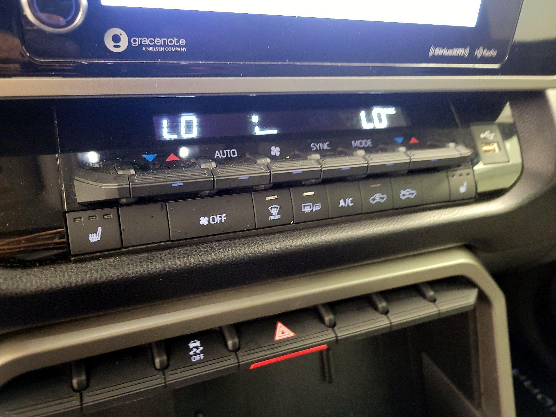 Thumbnail: 2024 Toyota Tundra - 16