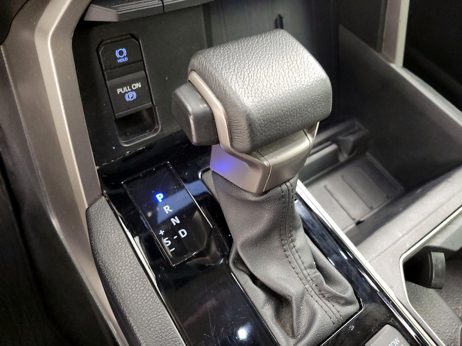 Thumbnail: 2024 Toyota Tundra - 17