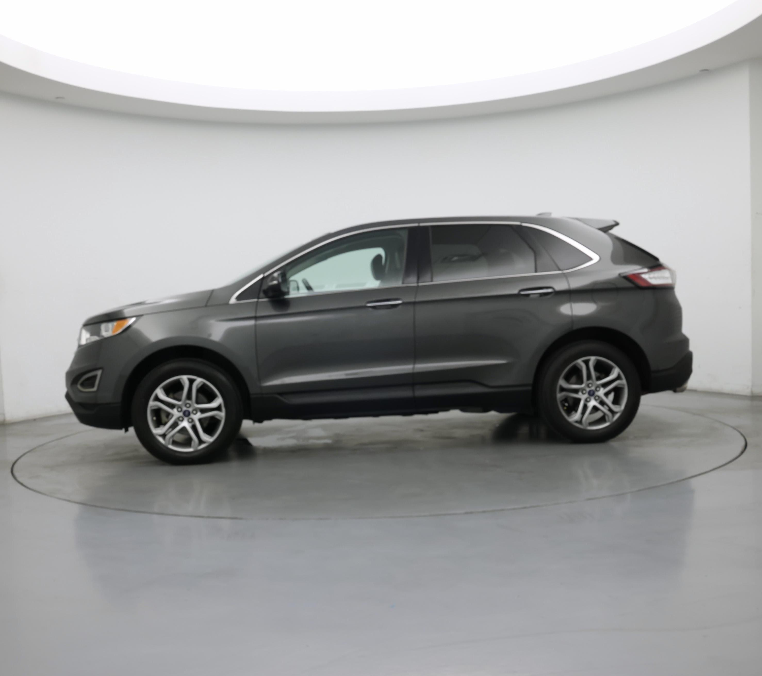Thumbnail: 2016 Ford Edge - 3