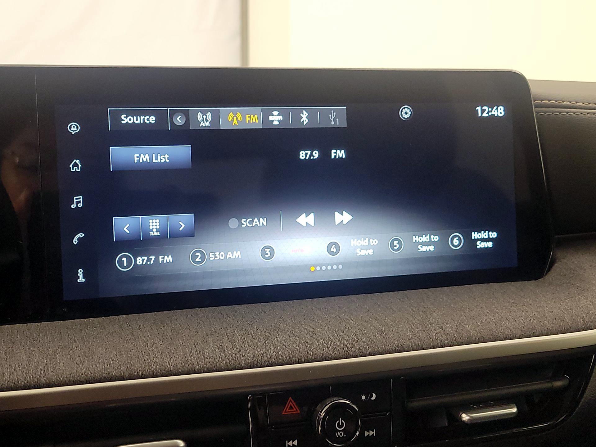 Thumbnail: 2025 Nissan Kicks - 14