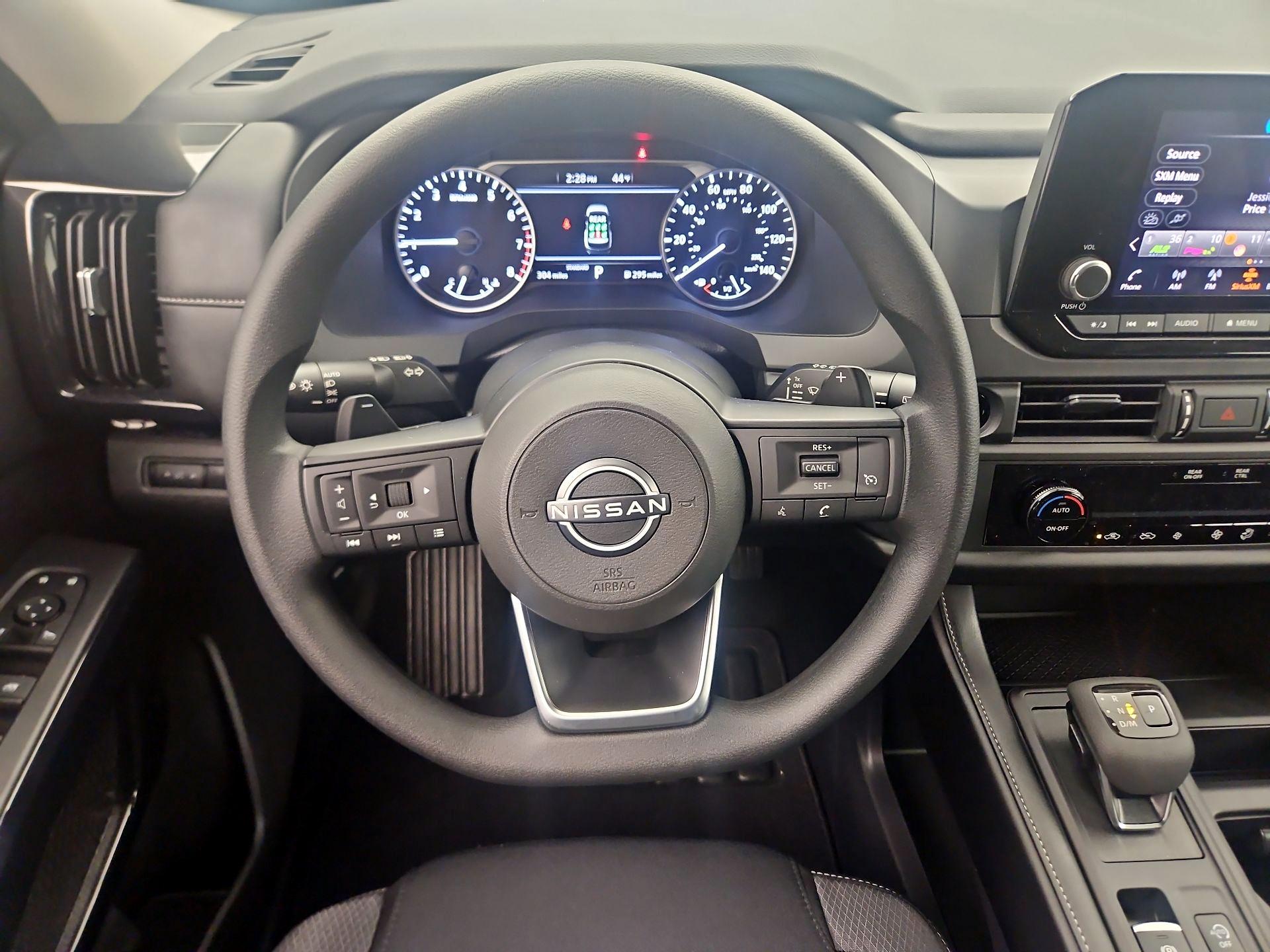 Thumbnail: 2025 Nissan Pathfinder - 10