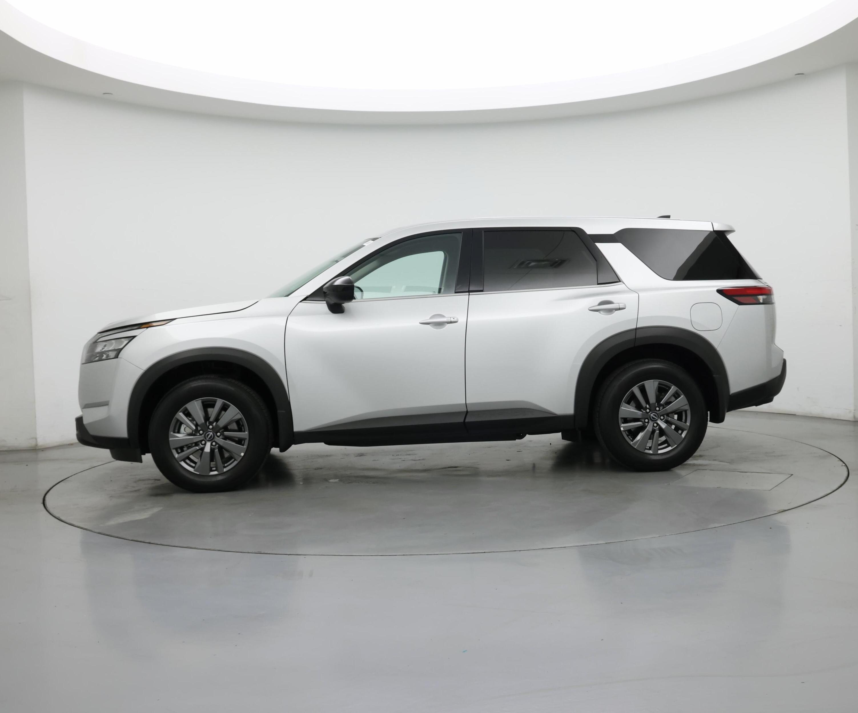 Thumbnail: 2025 Nissan Pathfinder - 3