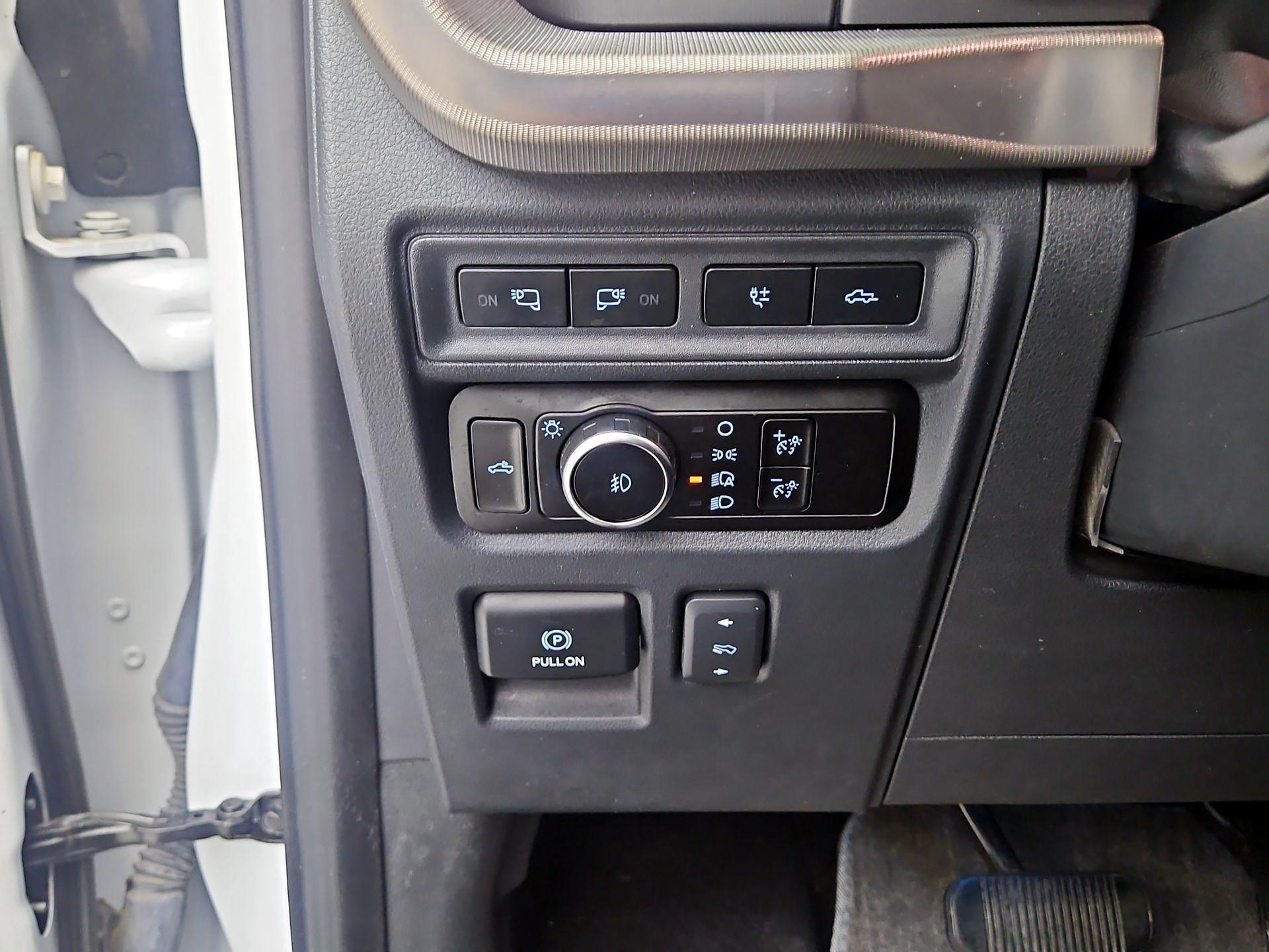 Thumbnail: 2023 Ford F-150 - 13