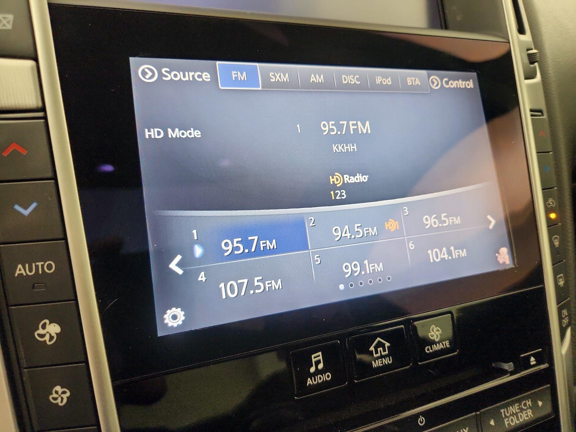 Thumbnail: 2017 INFINITI Q60 - 15