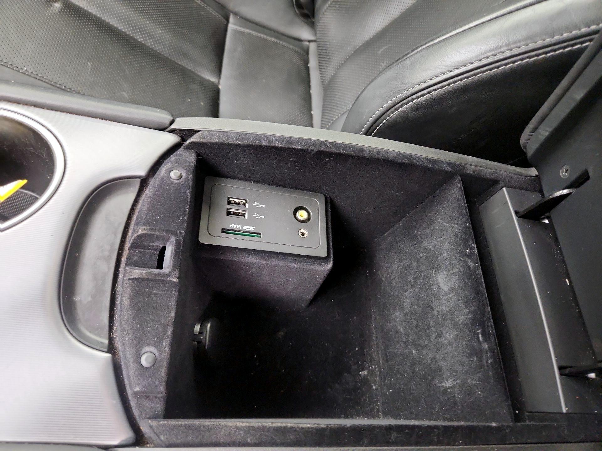 Thumbnail: 2017 INFINITI Q60 - 18