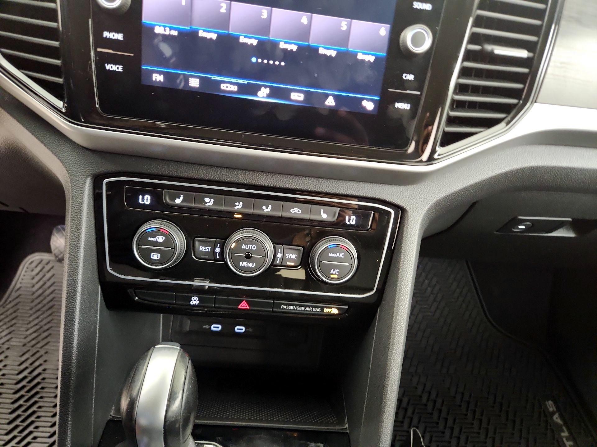 Thumbnail: 2022 Volkswagen Atlas - 14