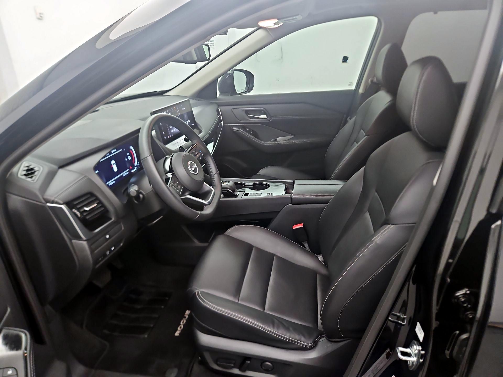 Thumbnail: 2024 Nissan Rogue - 11