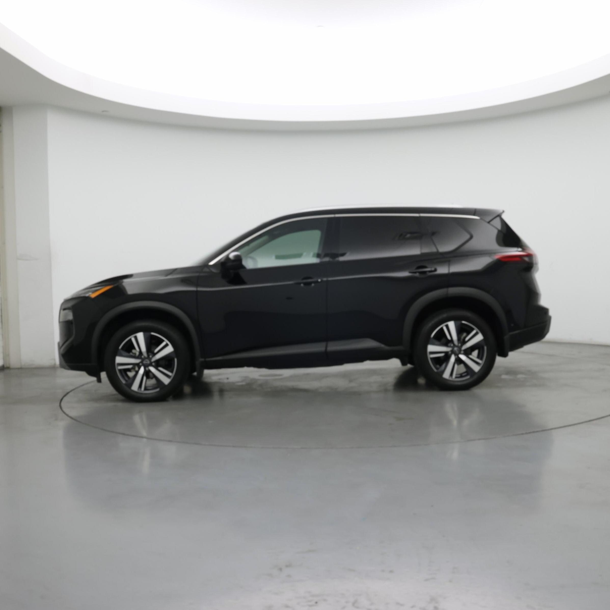 Thumbnail: 2024 Nissan Rogue - 3