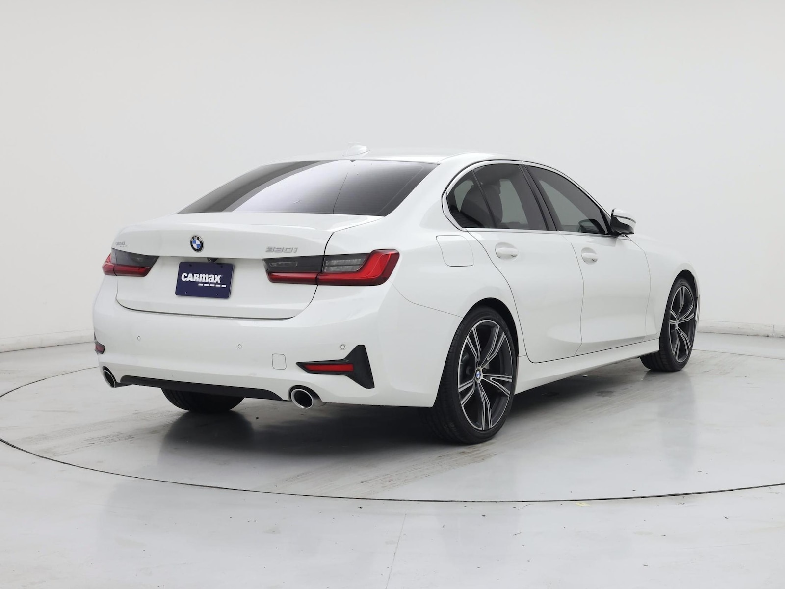 2021 BMW 3 Series 330i - Photo 9