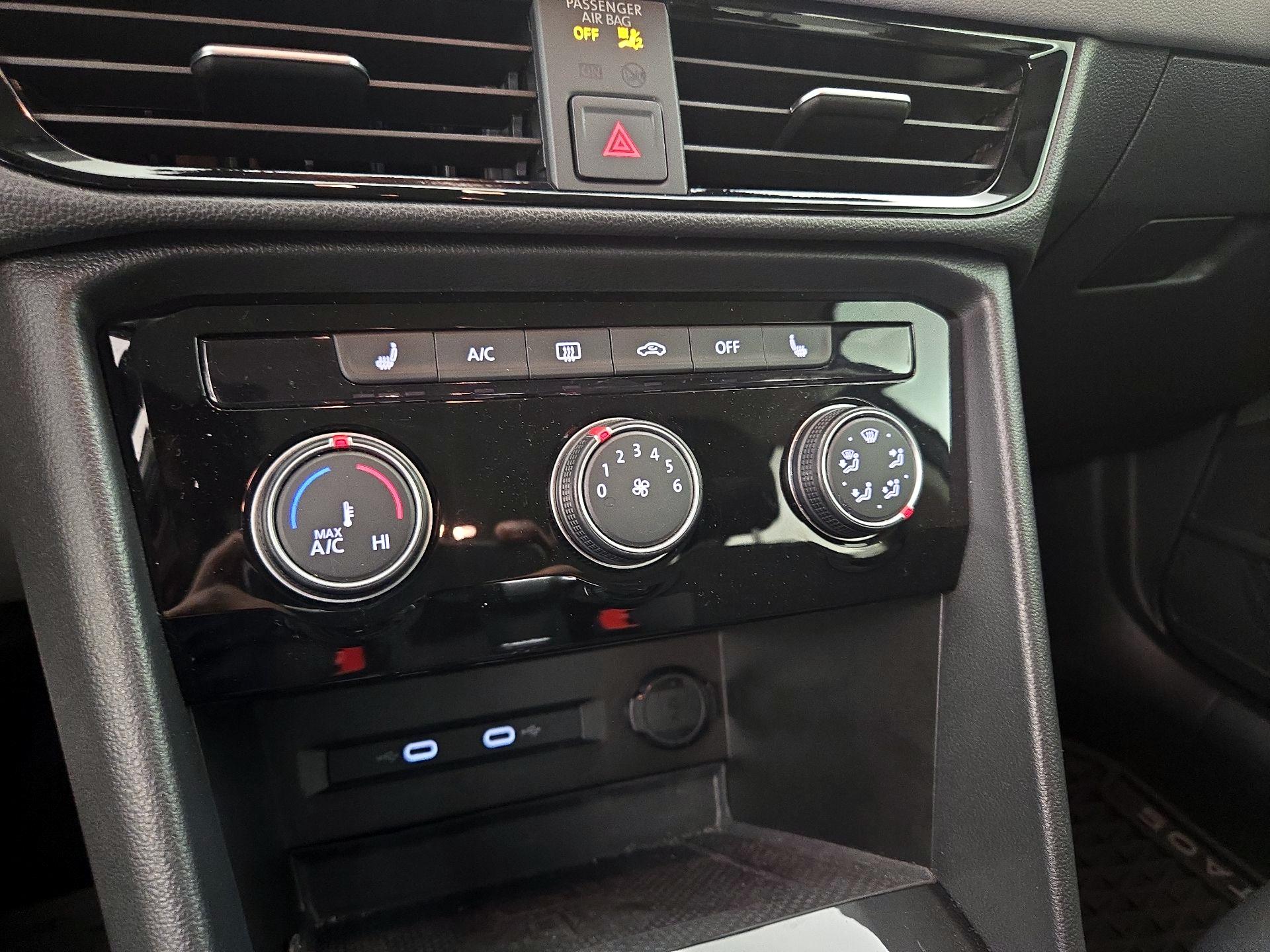 Thumbnail: 2023 Volkswagen Taos - 16