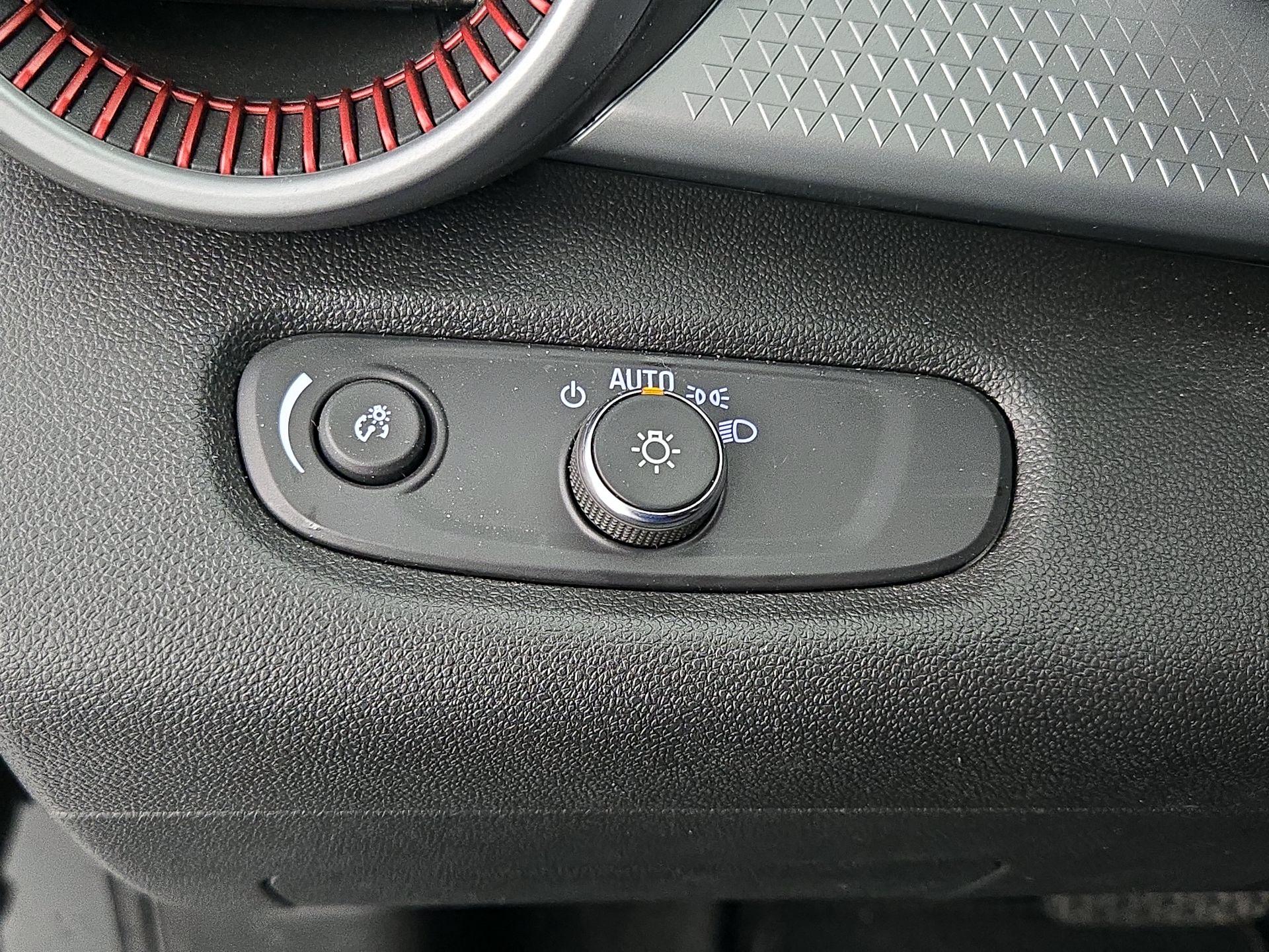 Thumbnail: 2025 Chevrolet Trax - 13