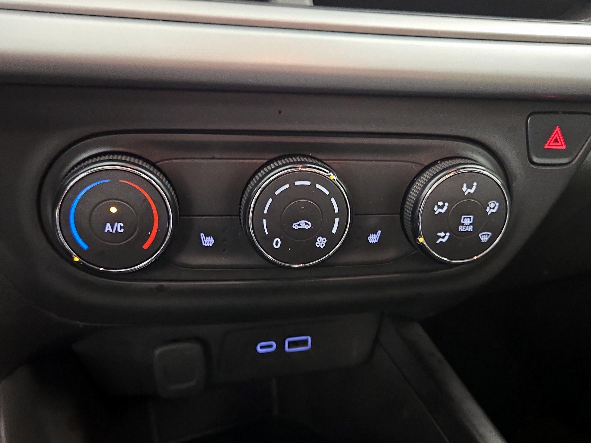 Thumbnail: 2025 Chevrolet Trax - 16