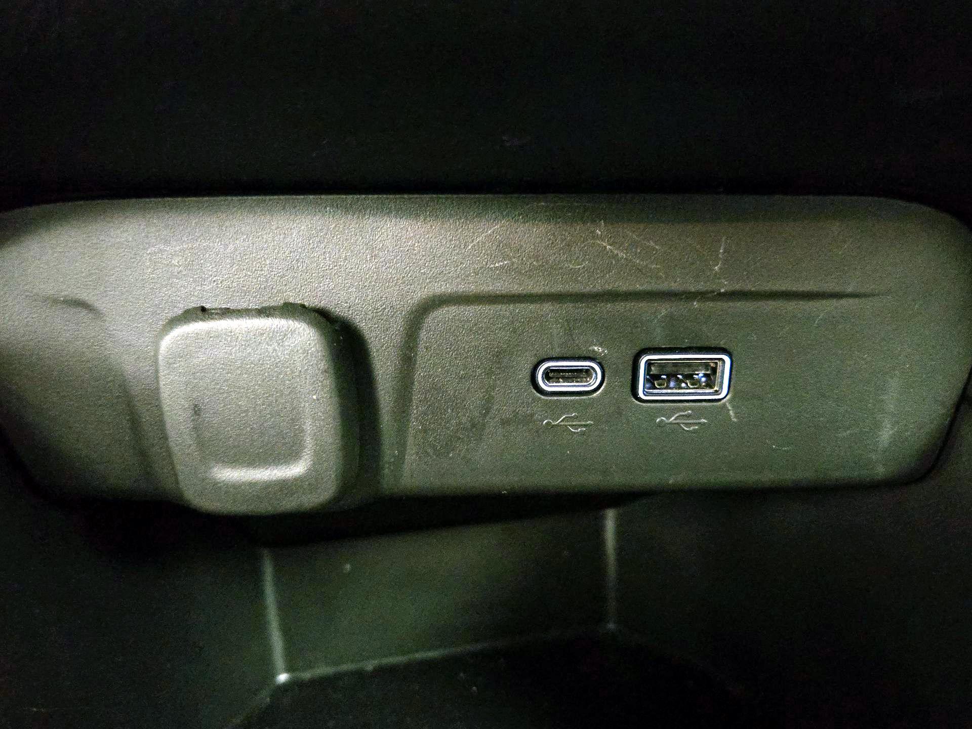 Thumbnail: 2025 Chevrolet Trax - 18