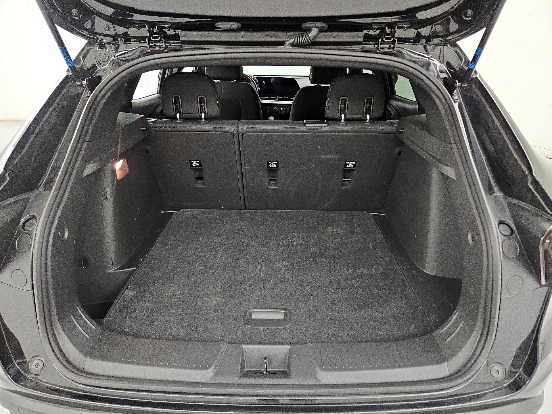 Thumbnail: 2025 Chevrolet Trax - 20