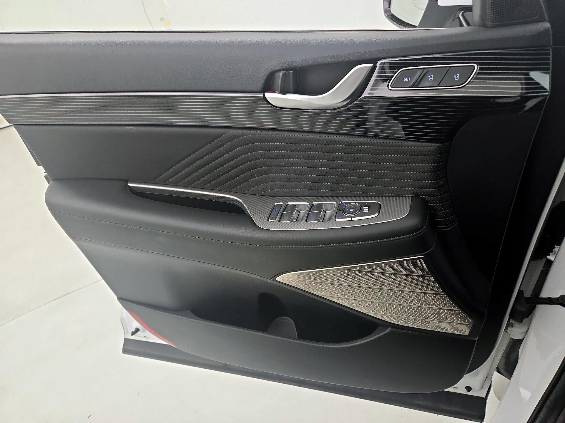 Thumbnail: 2025 Hyundai Palisade - 12