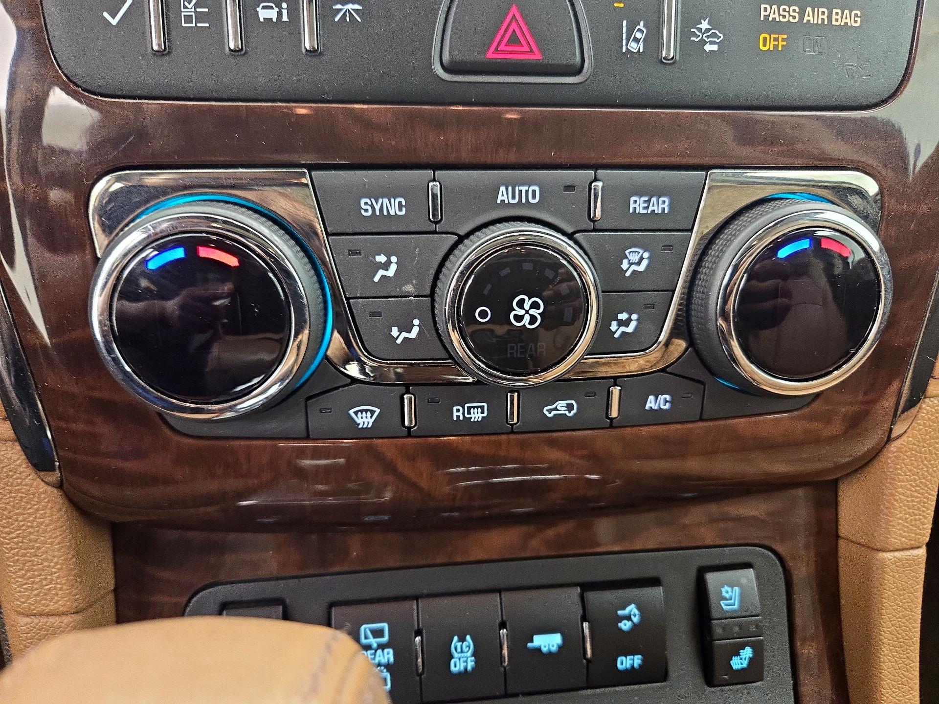 Thumbnail: 2016 Buick Enclave - 16