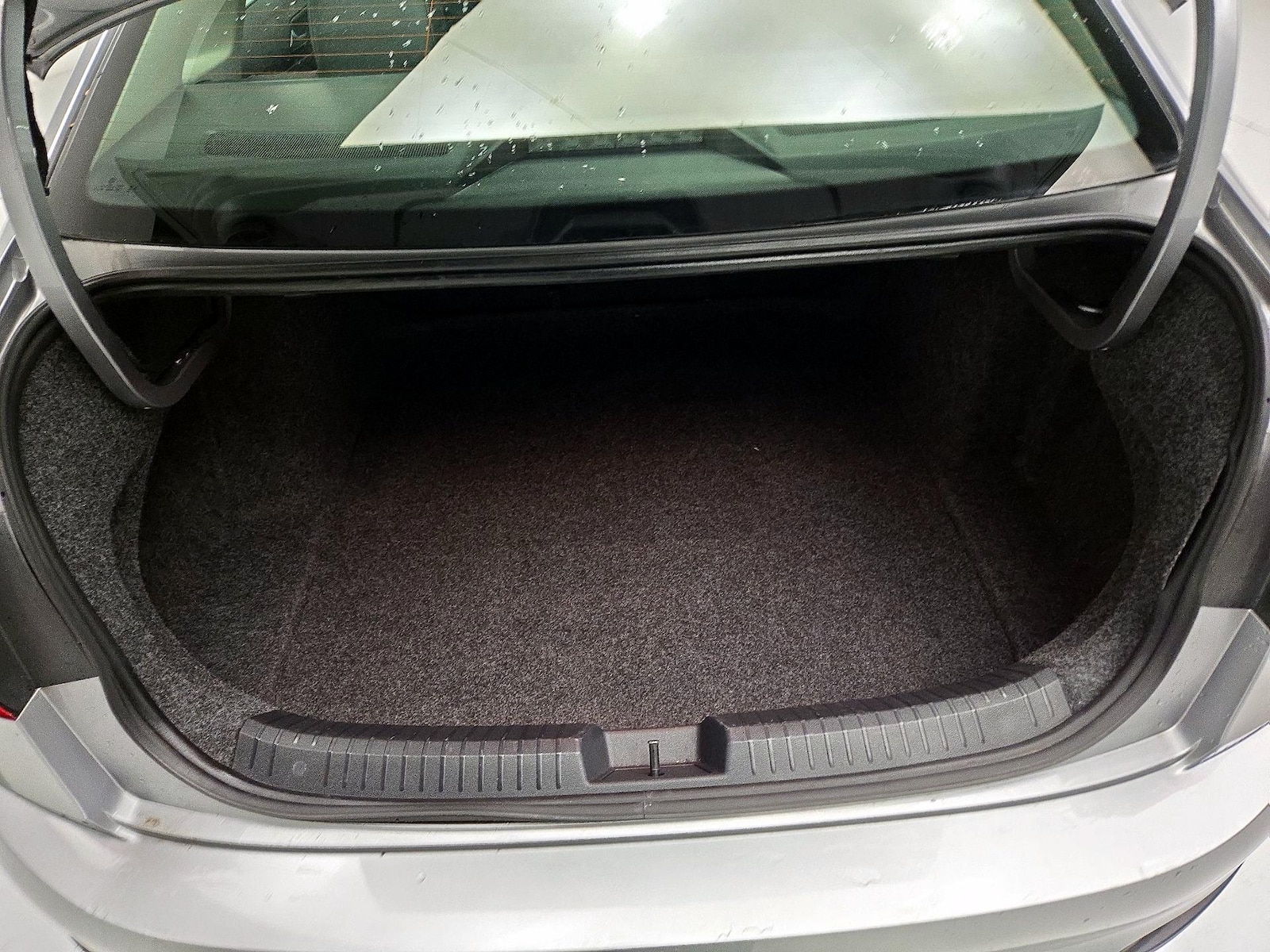2024 Volkswagen Jetta SE - Photo 21