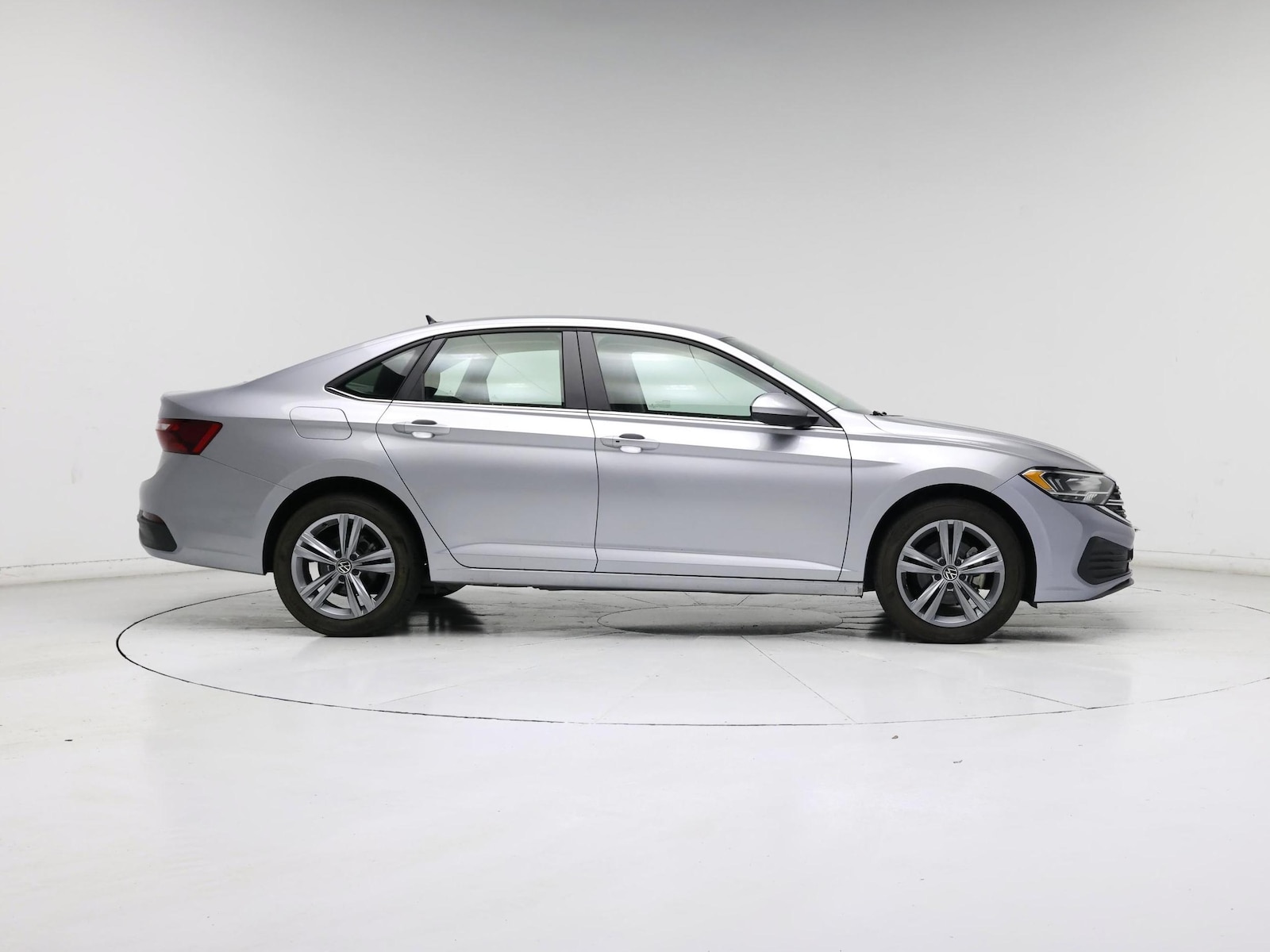 2024 Volkswagen Jetta SE - Photo 8