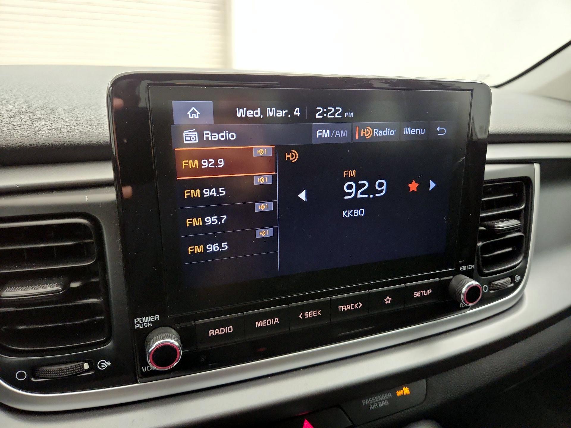 Thumbnail: 2023 Kia Rio - 12