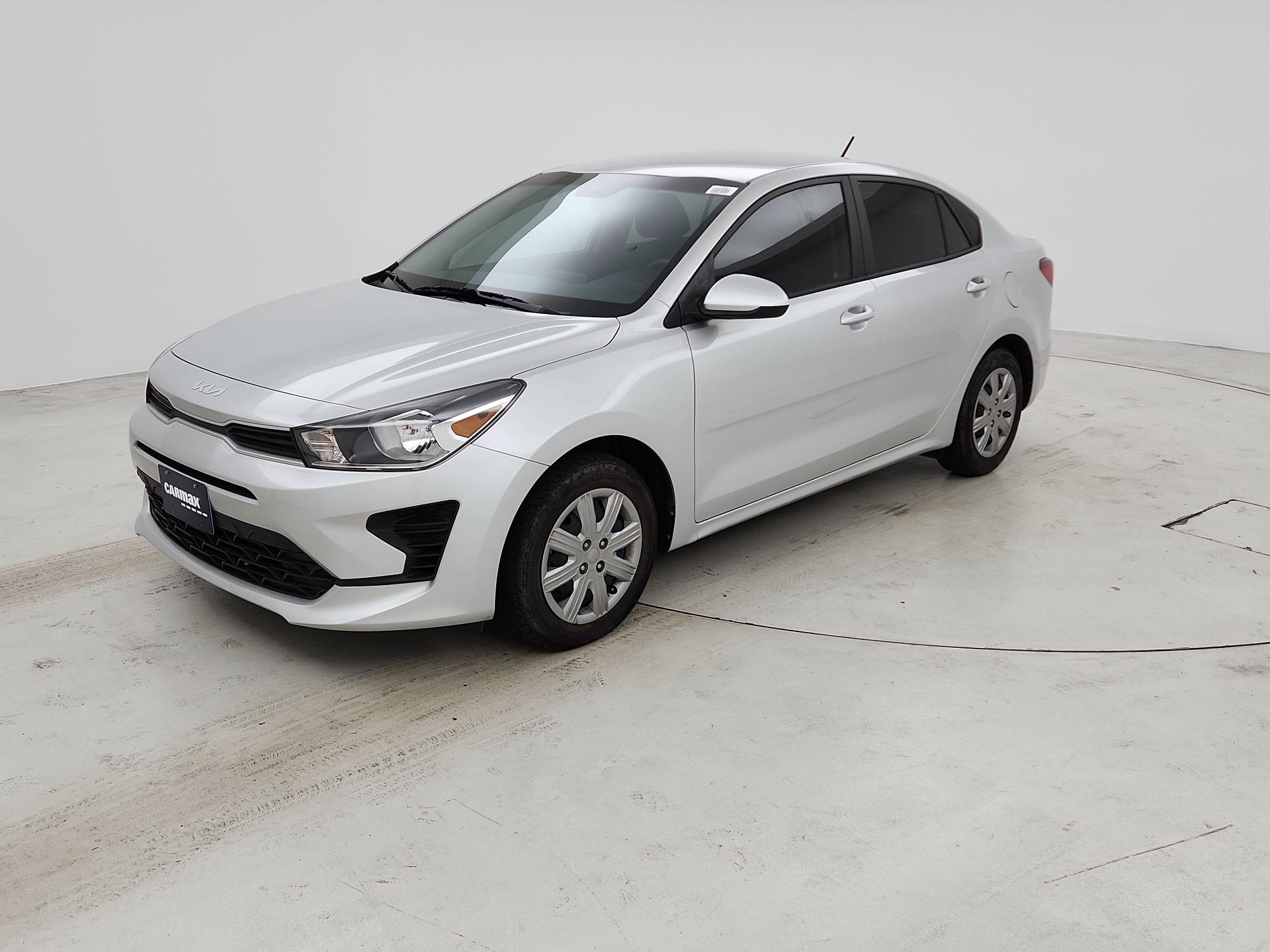 Thumbnail: 2023 Kia Rio - 3